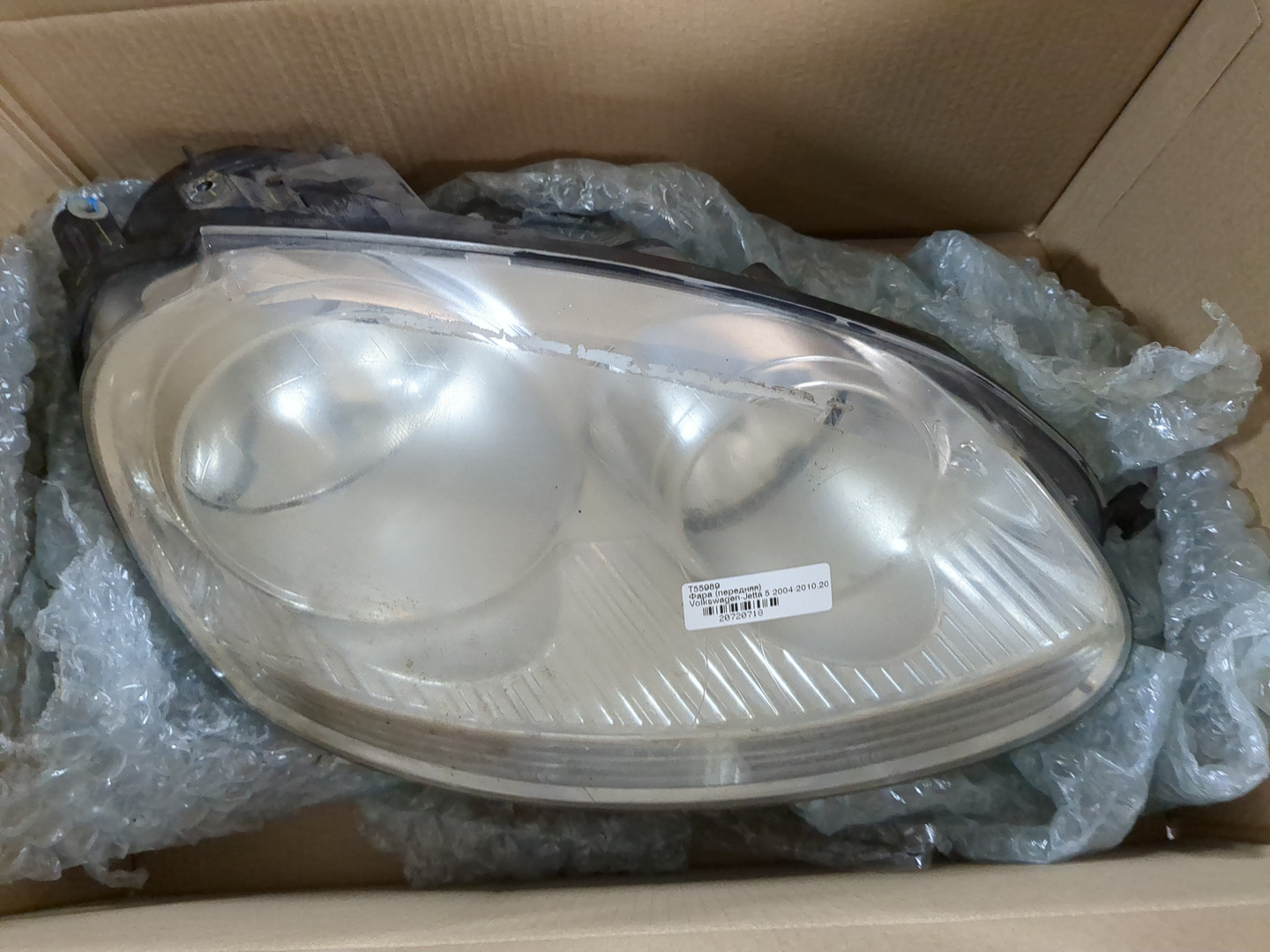 Фара правая