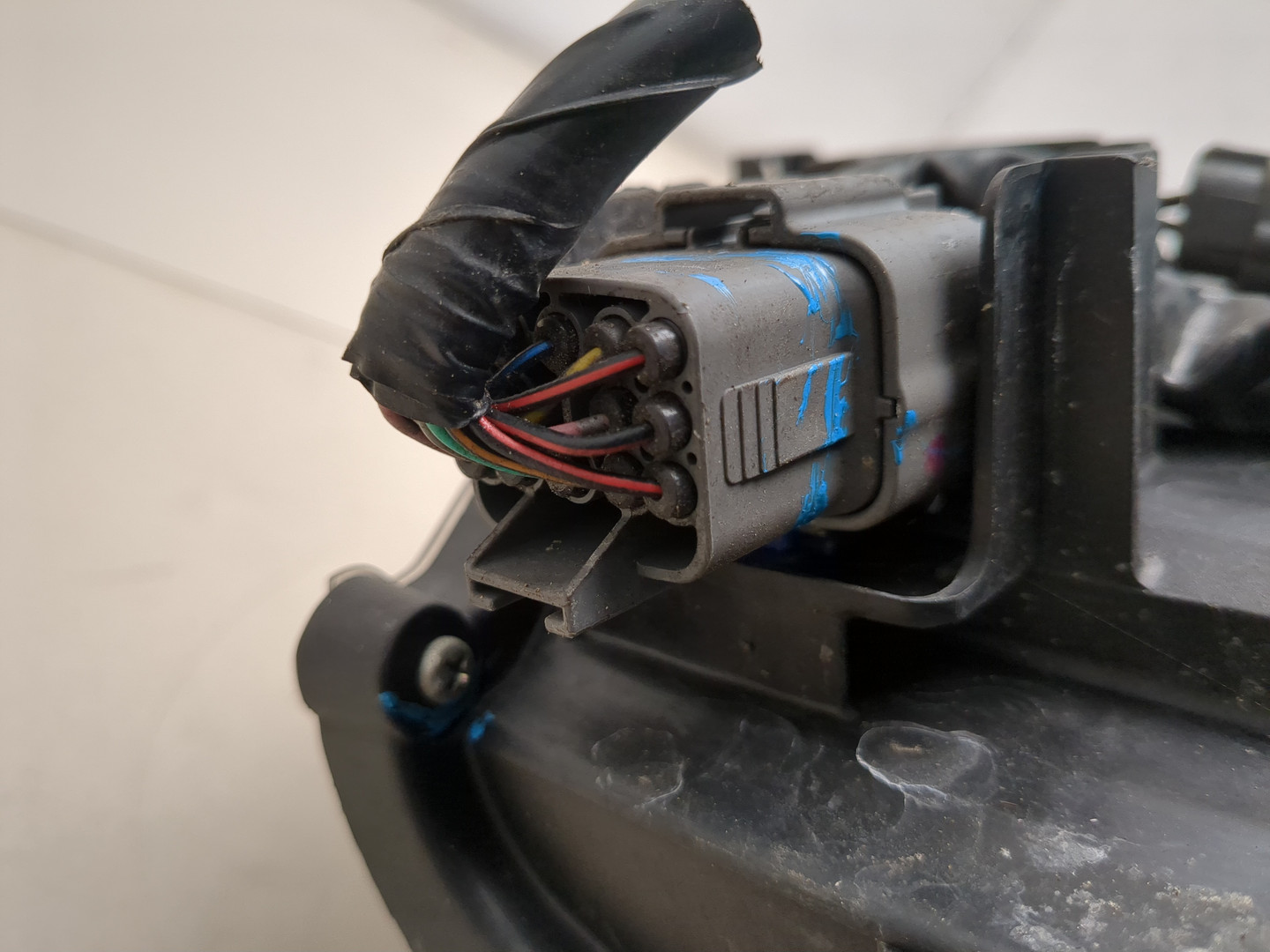 Фара правая