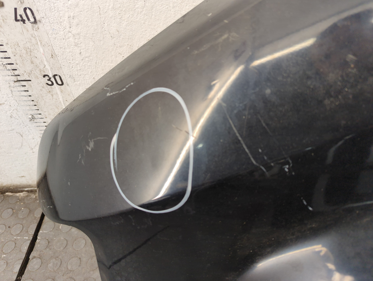 Крыло переднее левое