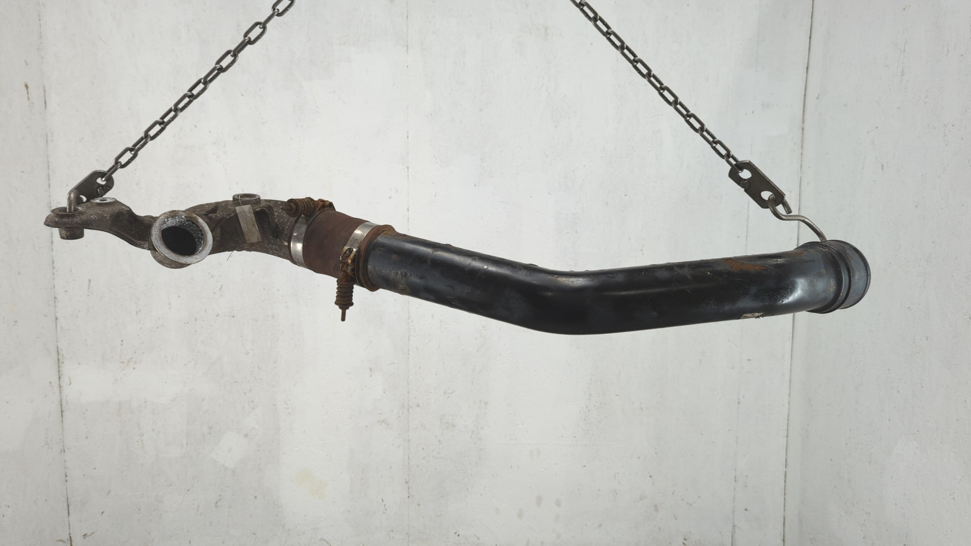 Патрубок воздушного фильтра