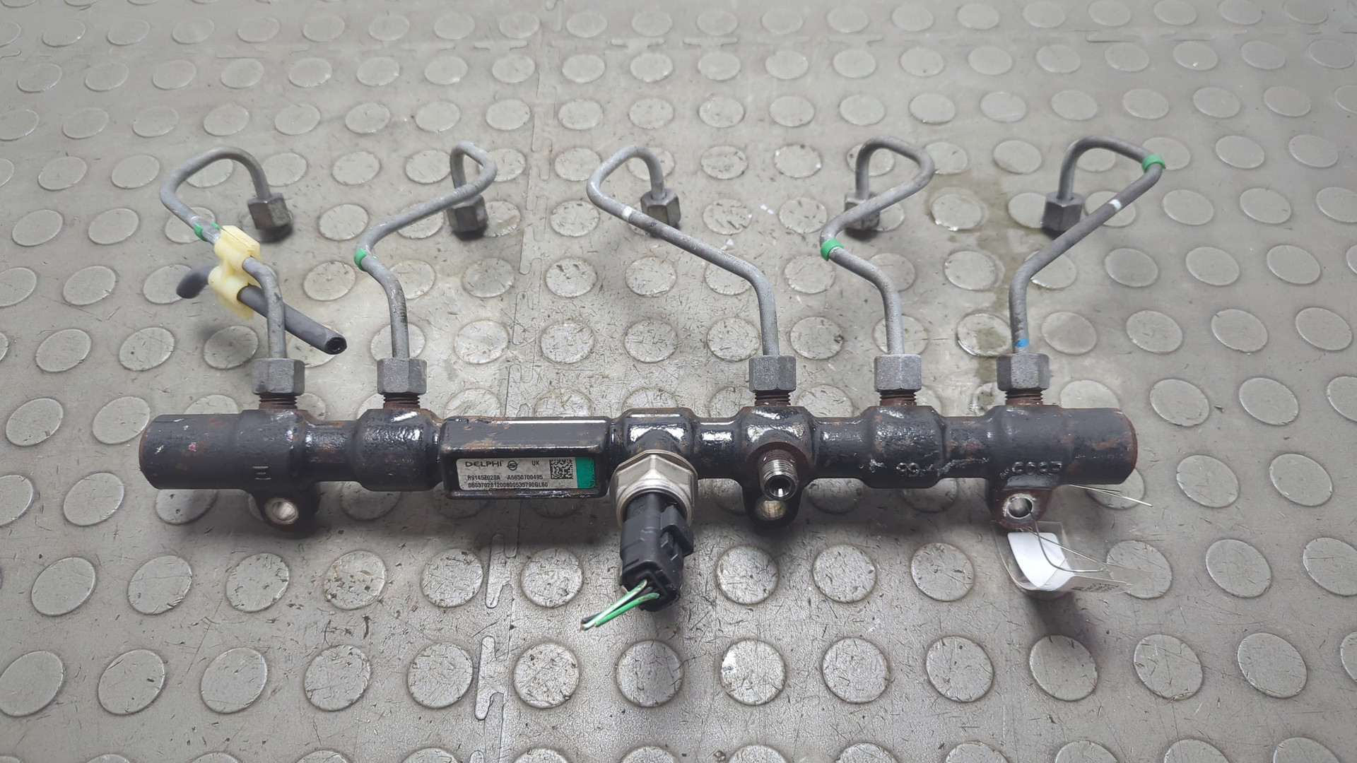 Рейка топливная (рампа)