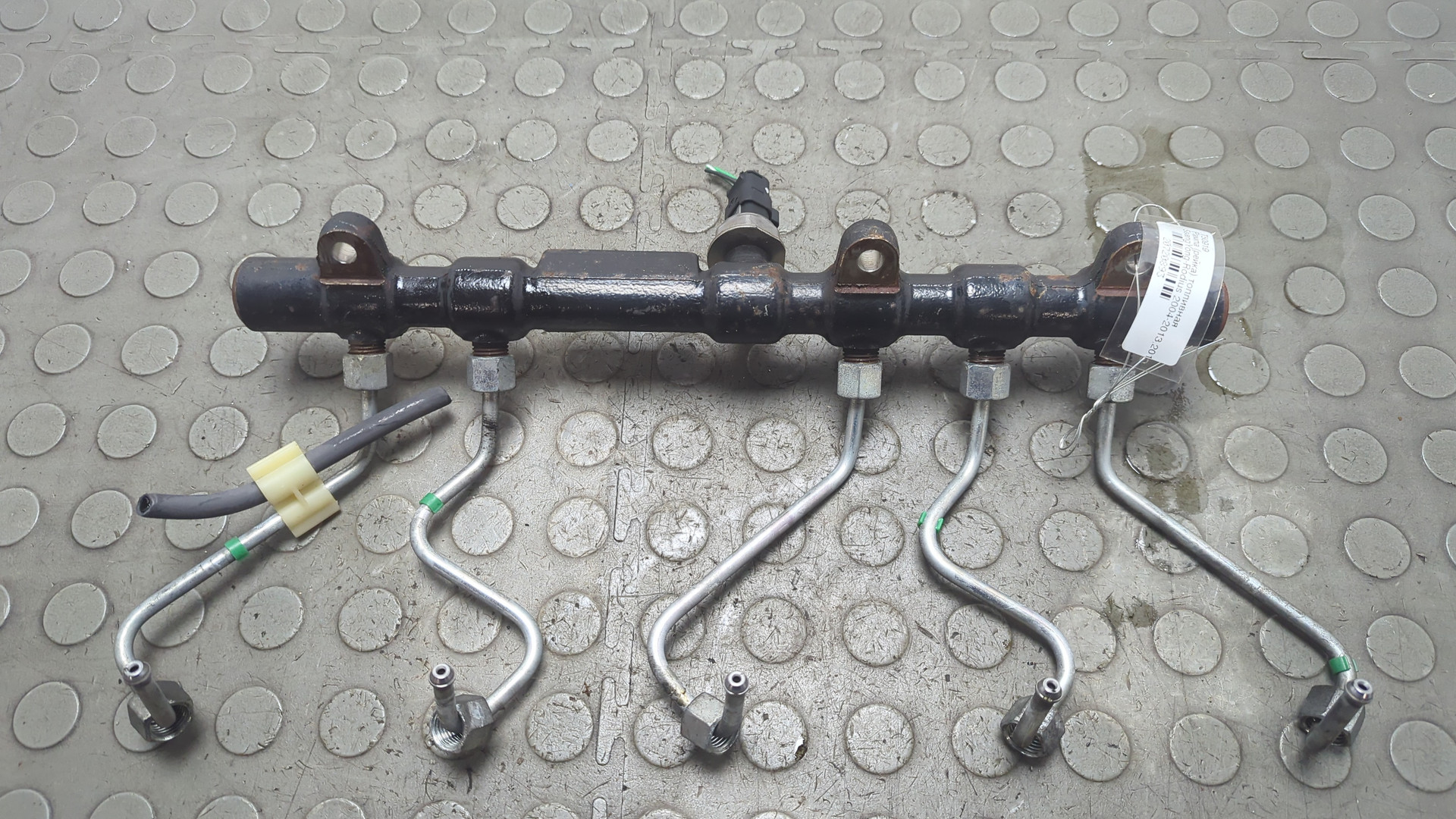 Рейка топливная (рампа)