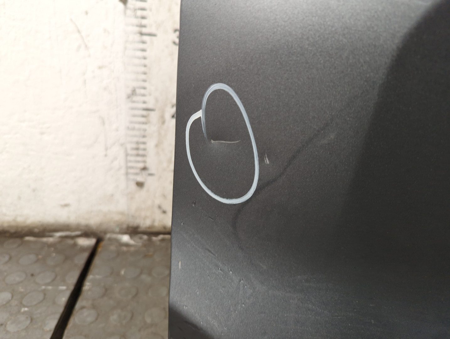 Дверь багажника