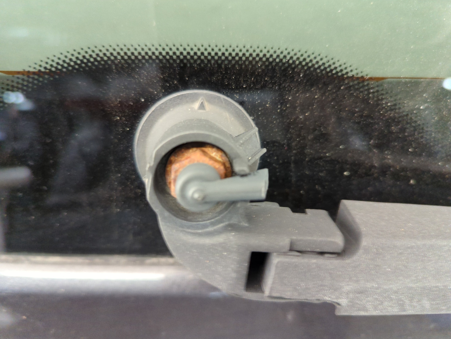 Дверь багажника