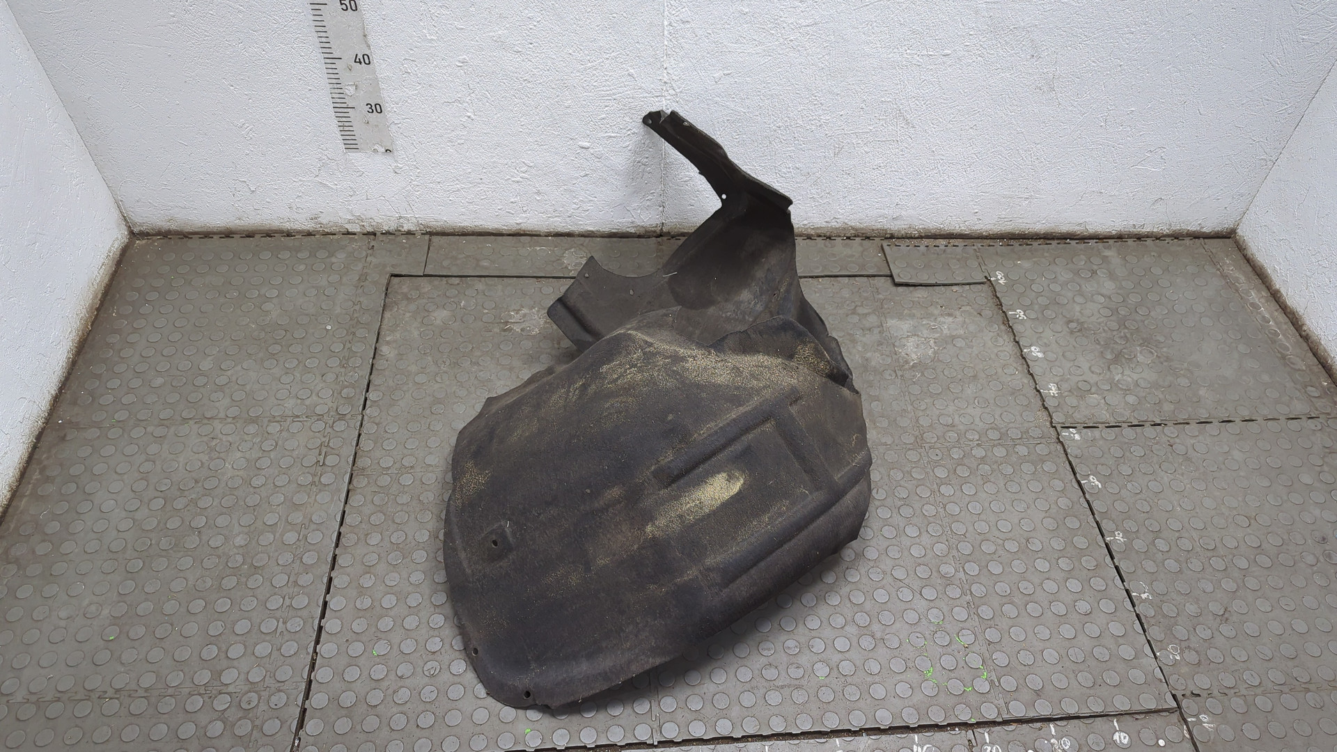 Локер передний правый