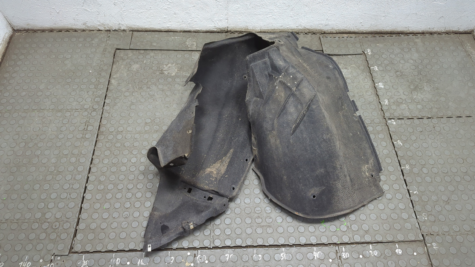 Локер передний правый