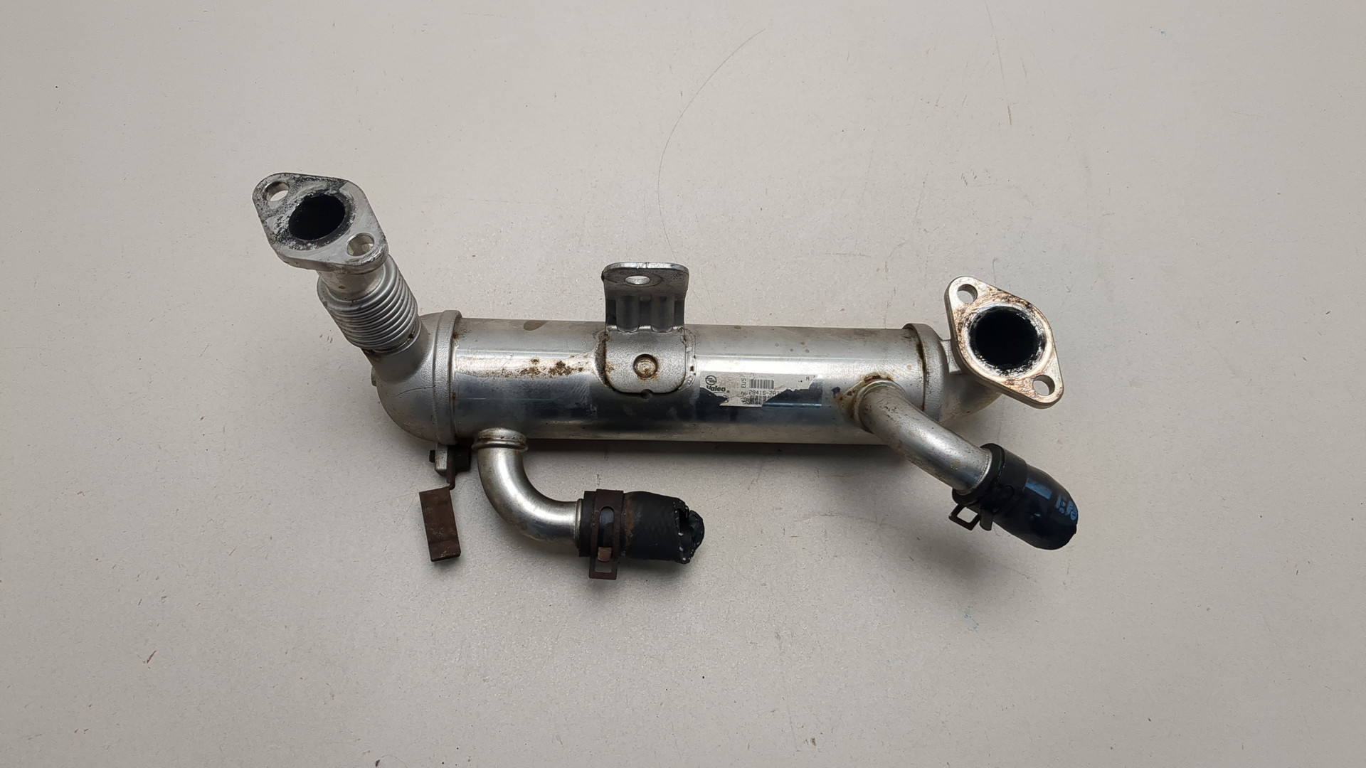 Тройник вентиляции картерных газов