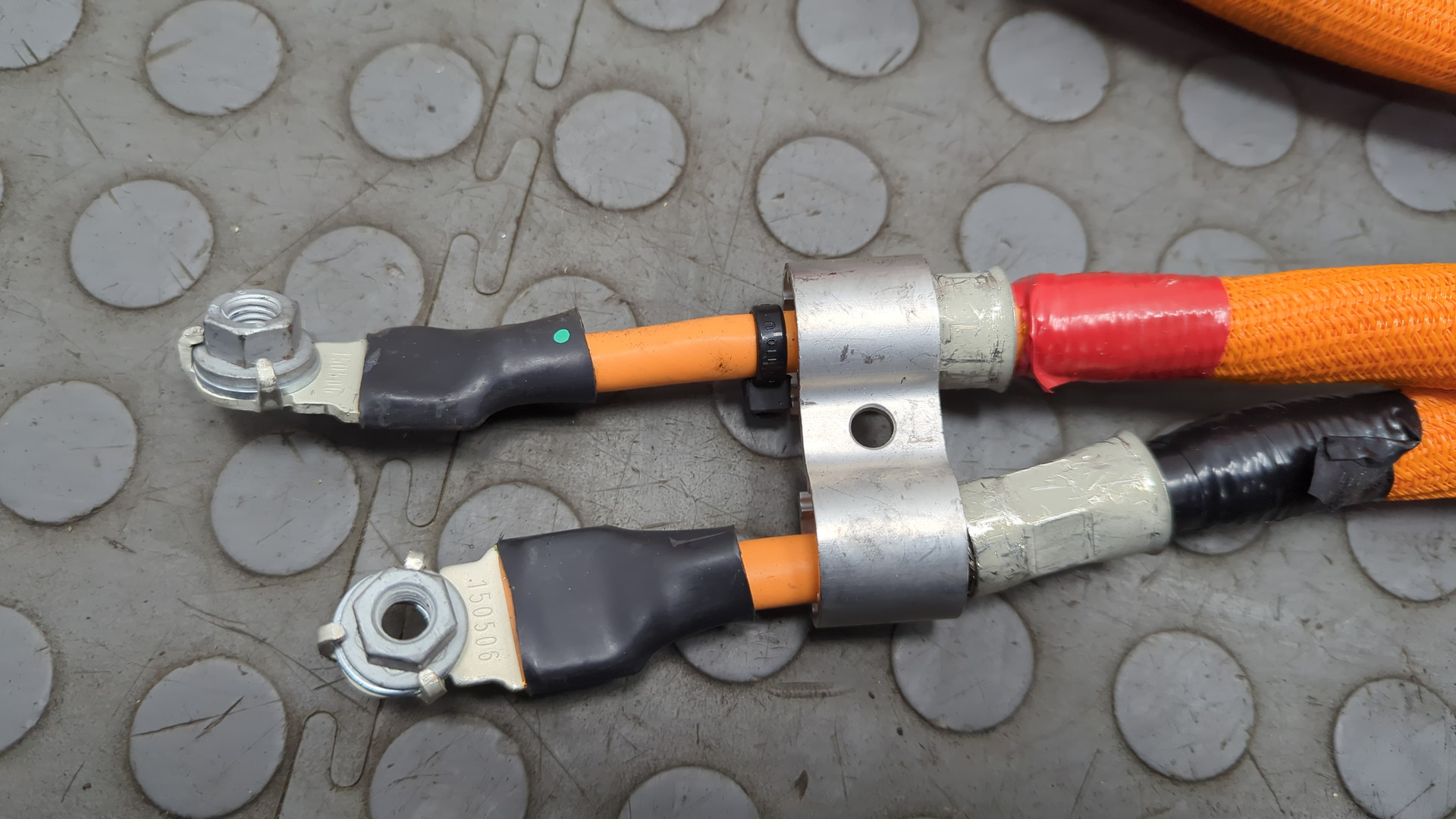 Провод высокого напряжения