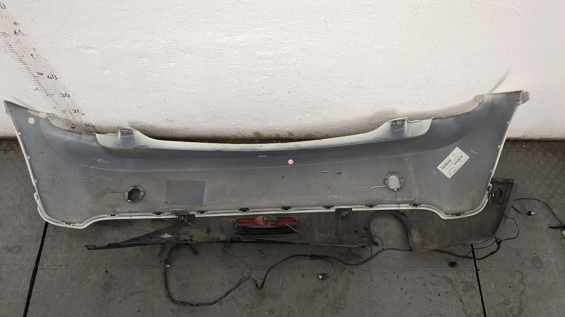 Бампер задний