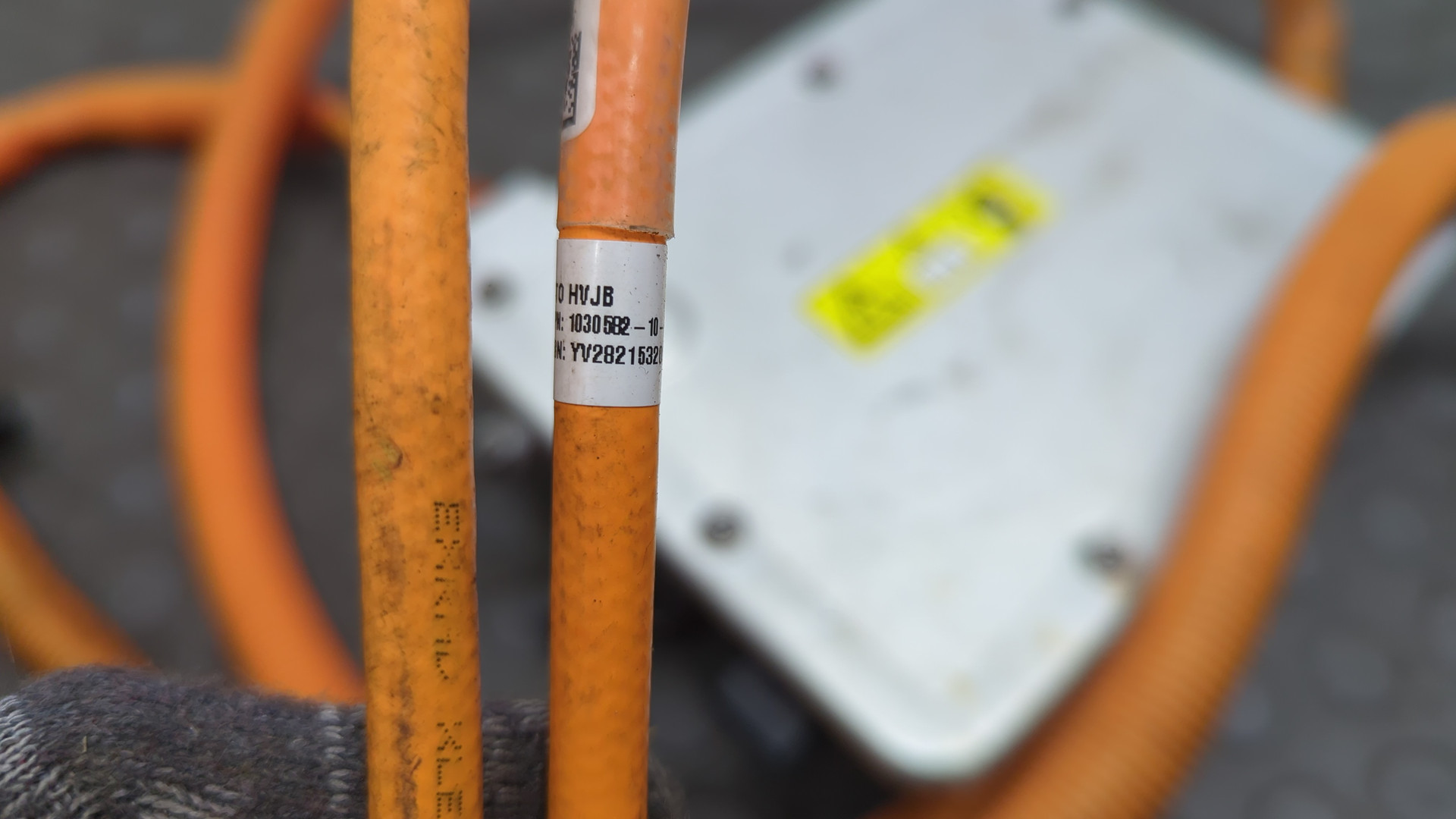 Провод высокого напряжения