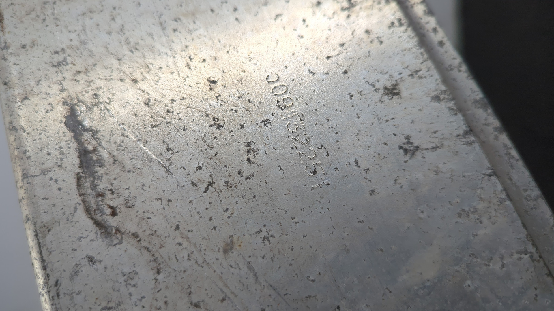 Усилитель переднего бампера