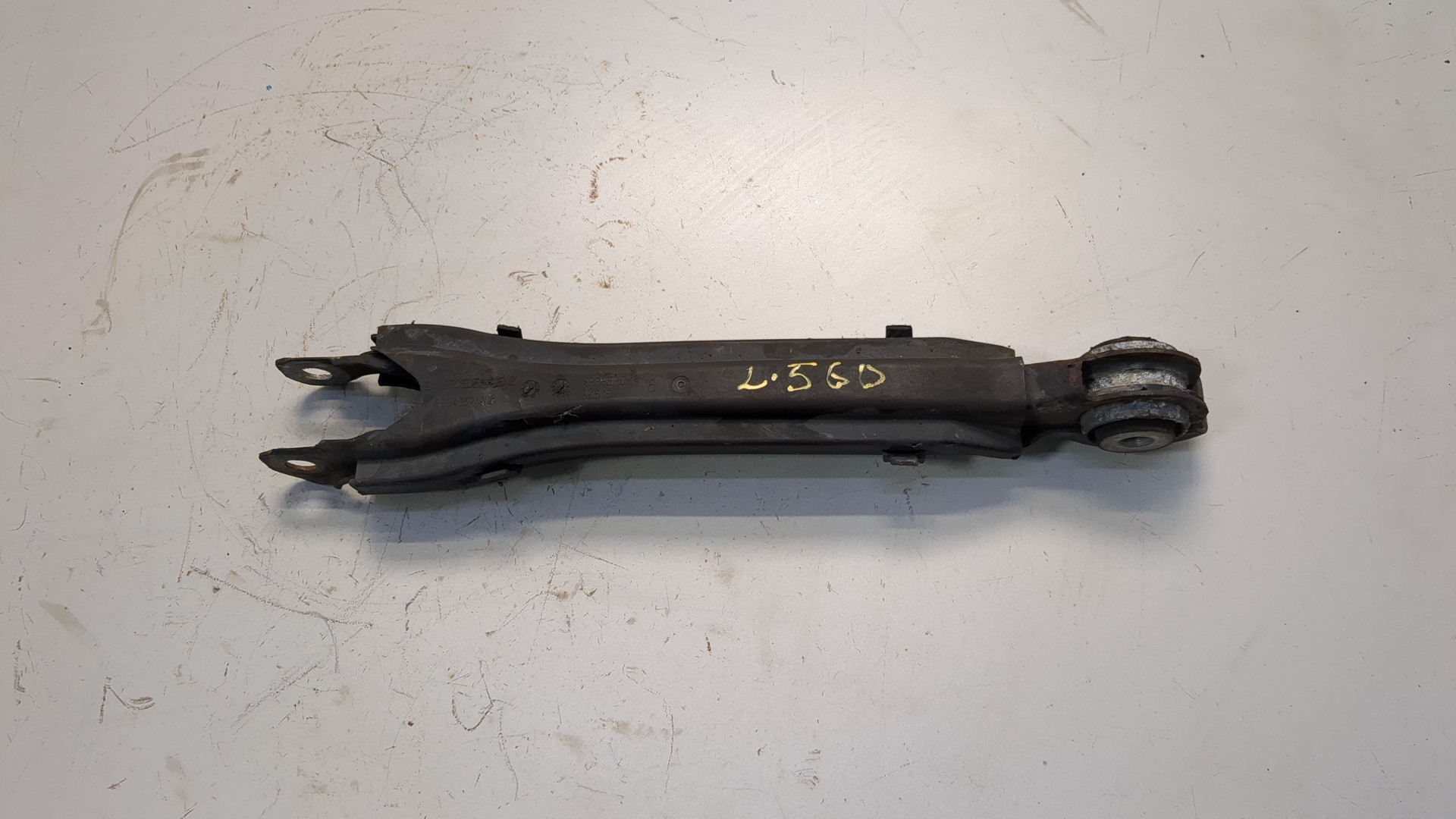 Рычаг задний