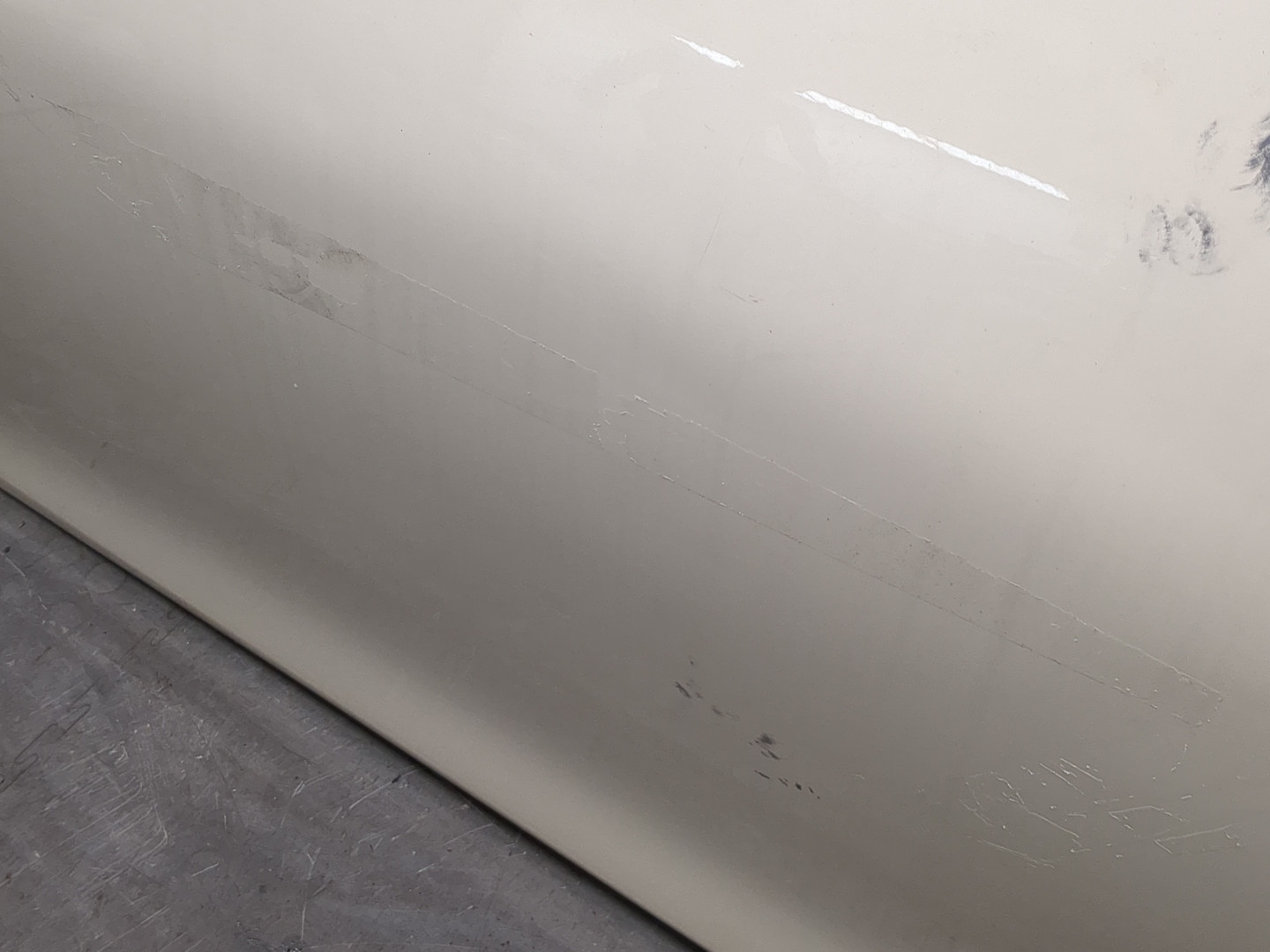 Дверь передняя левая