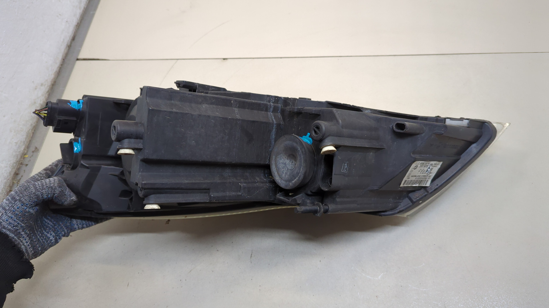 Фара правая