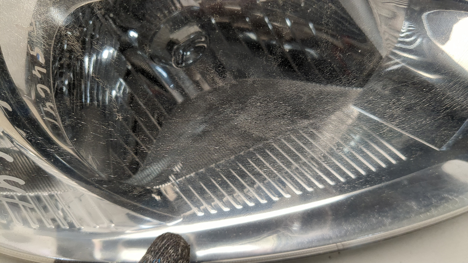 Фара правая