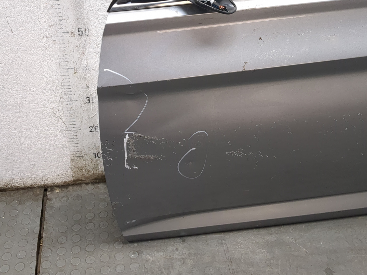 Дверь передняя левая