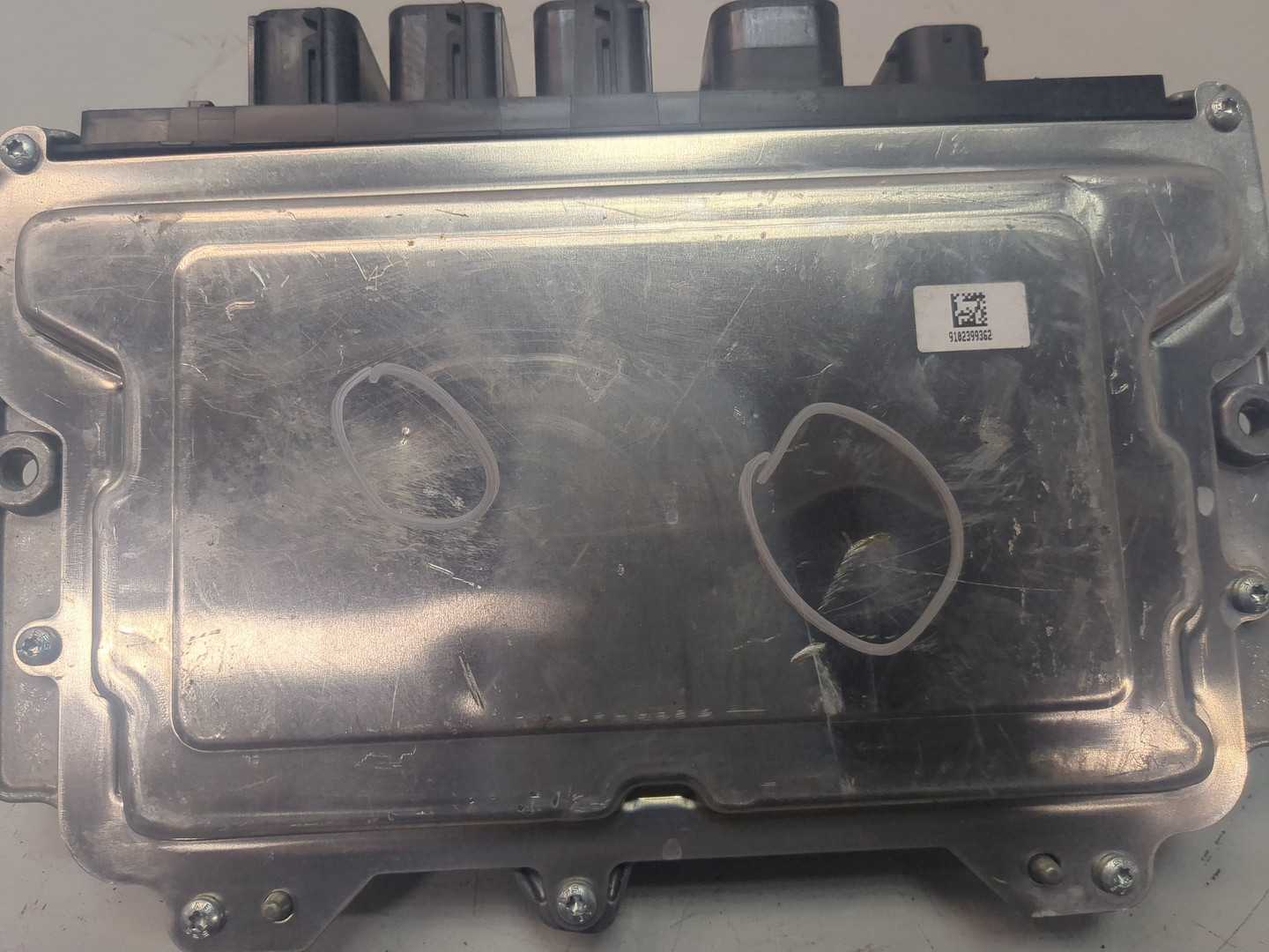 Блок управления двигателем