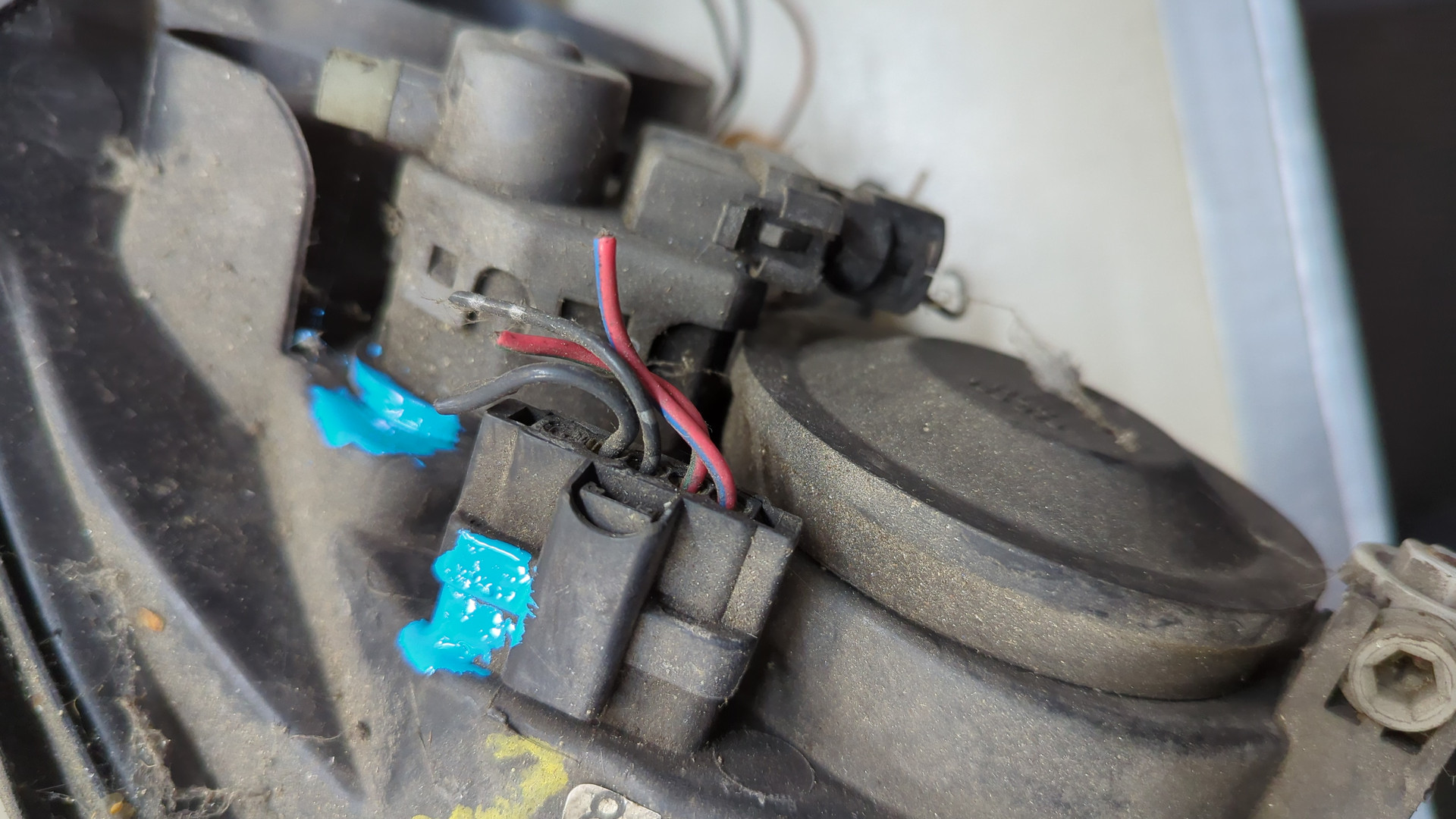 Фара правая