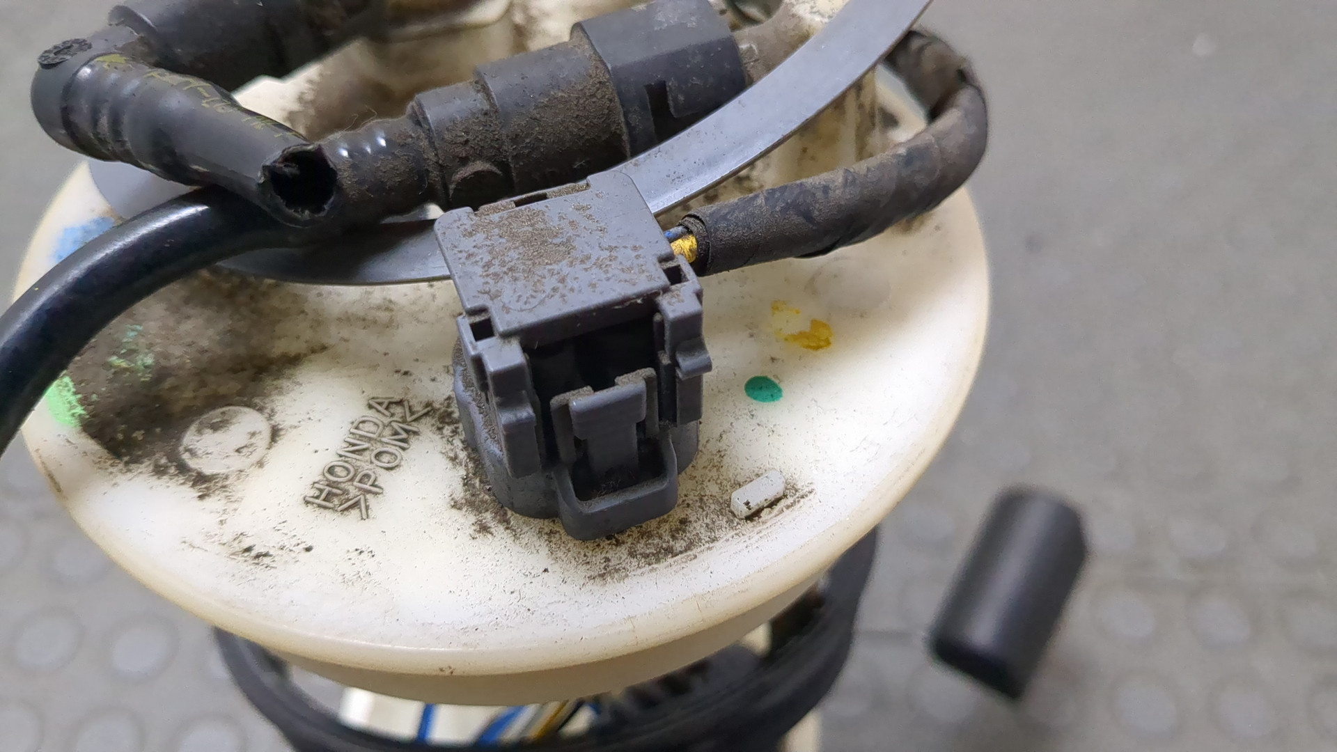 Насос топливный электрический