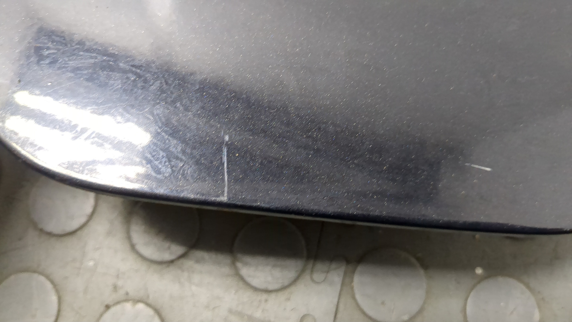 Лючок бензобака