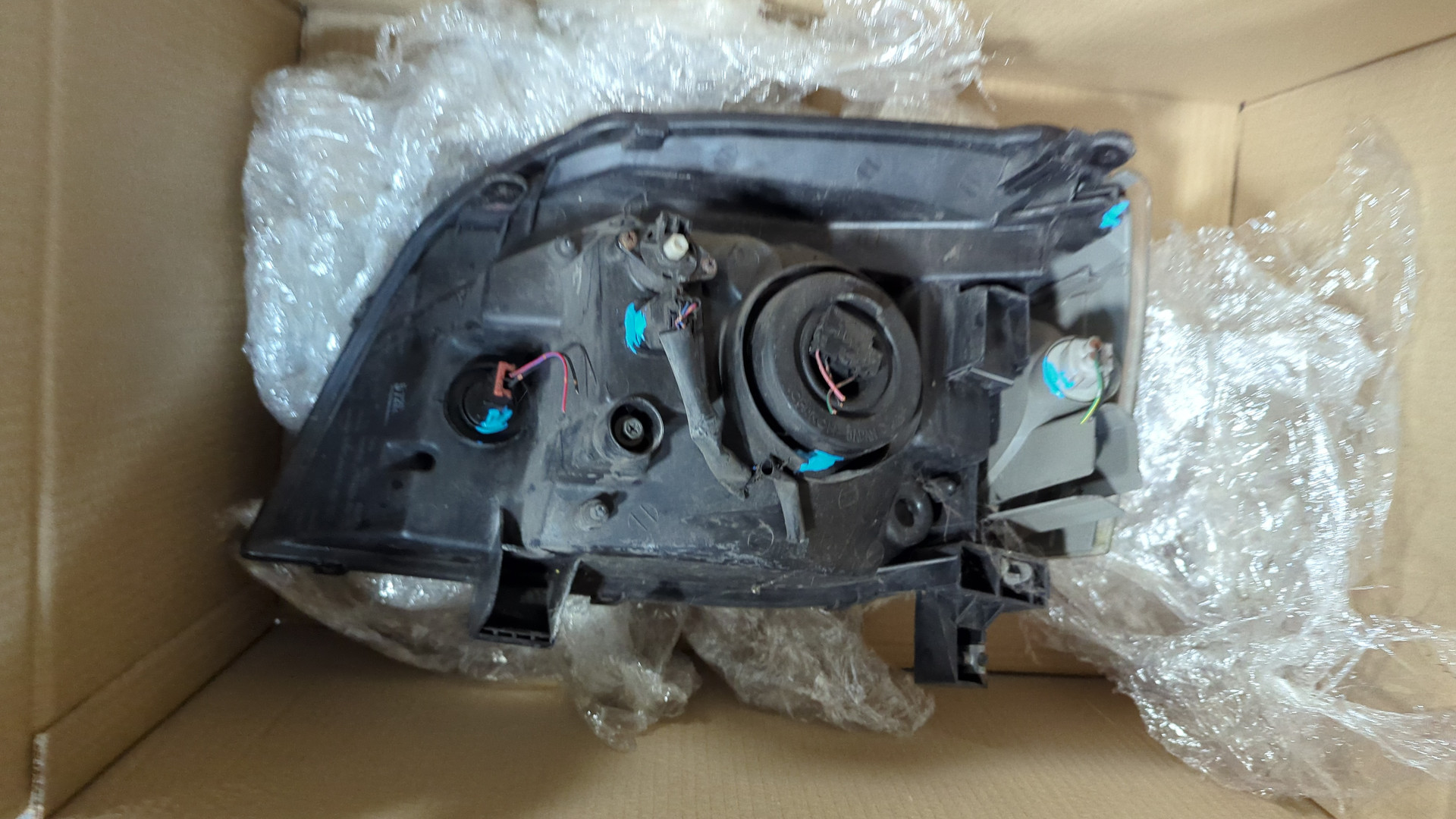 Фара правая