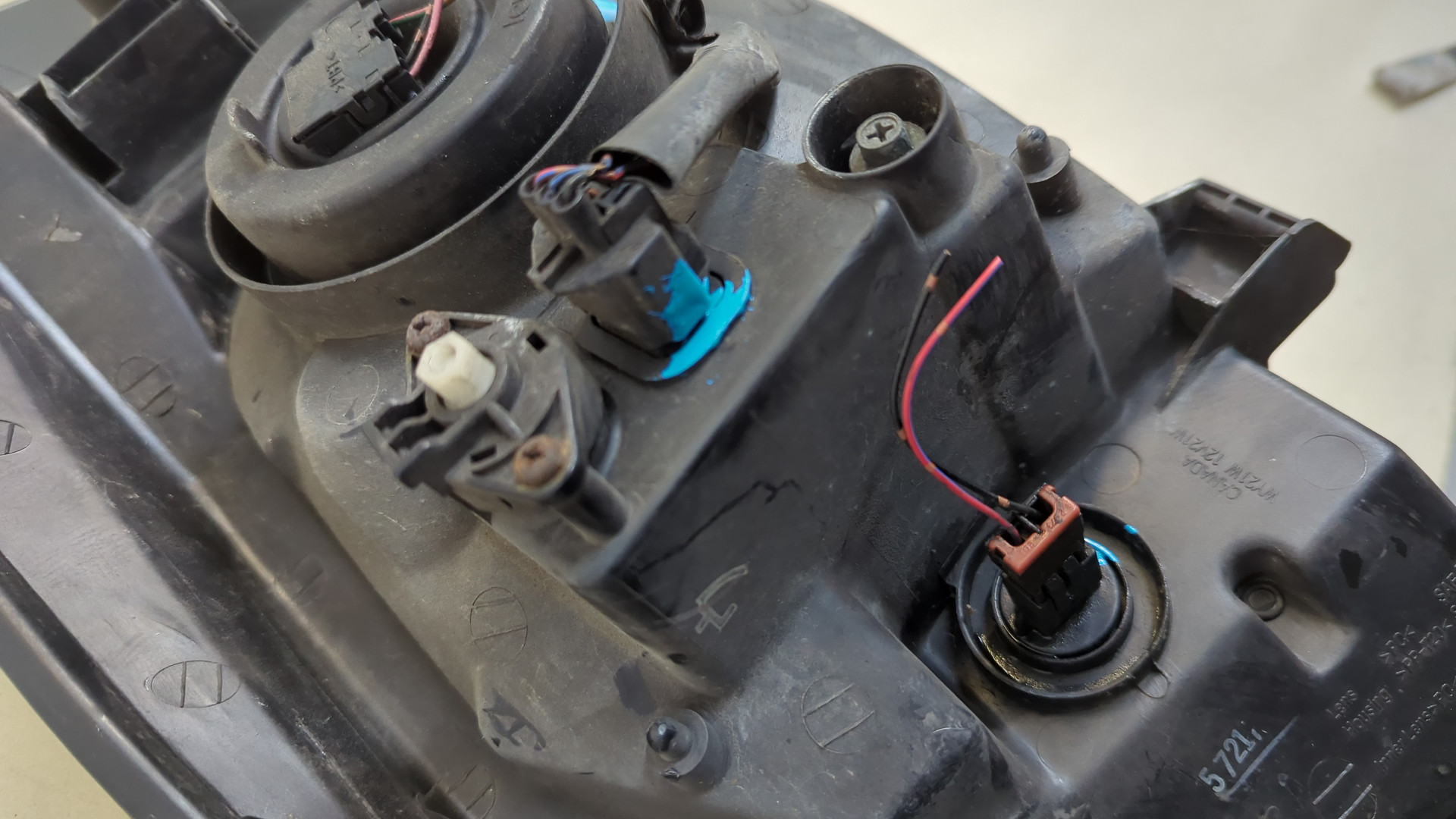 Фара правая