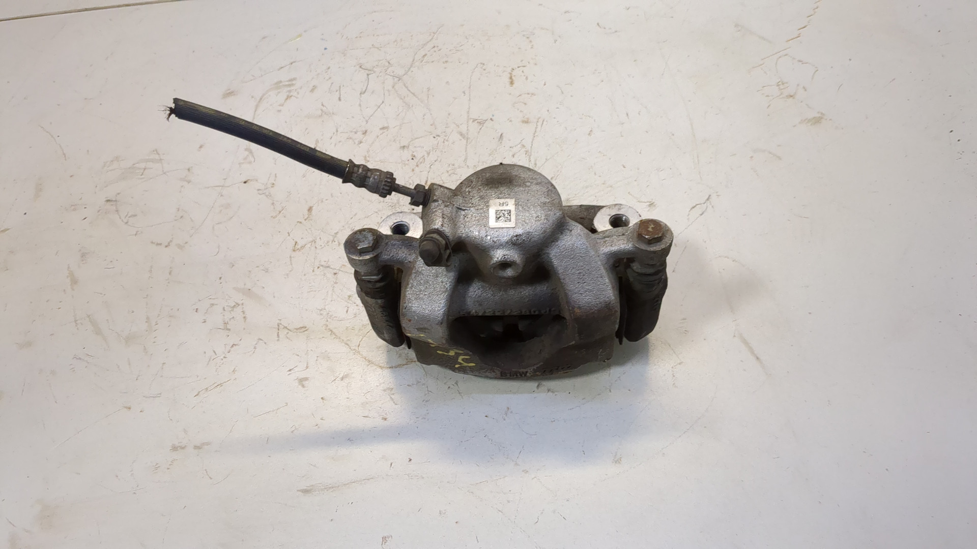 Суппорт передний правый