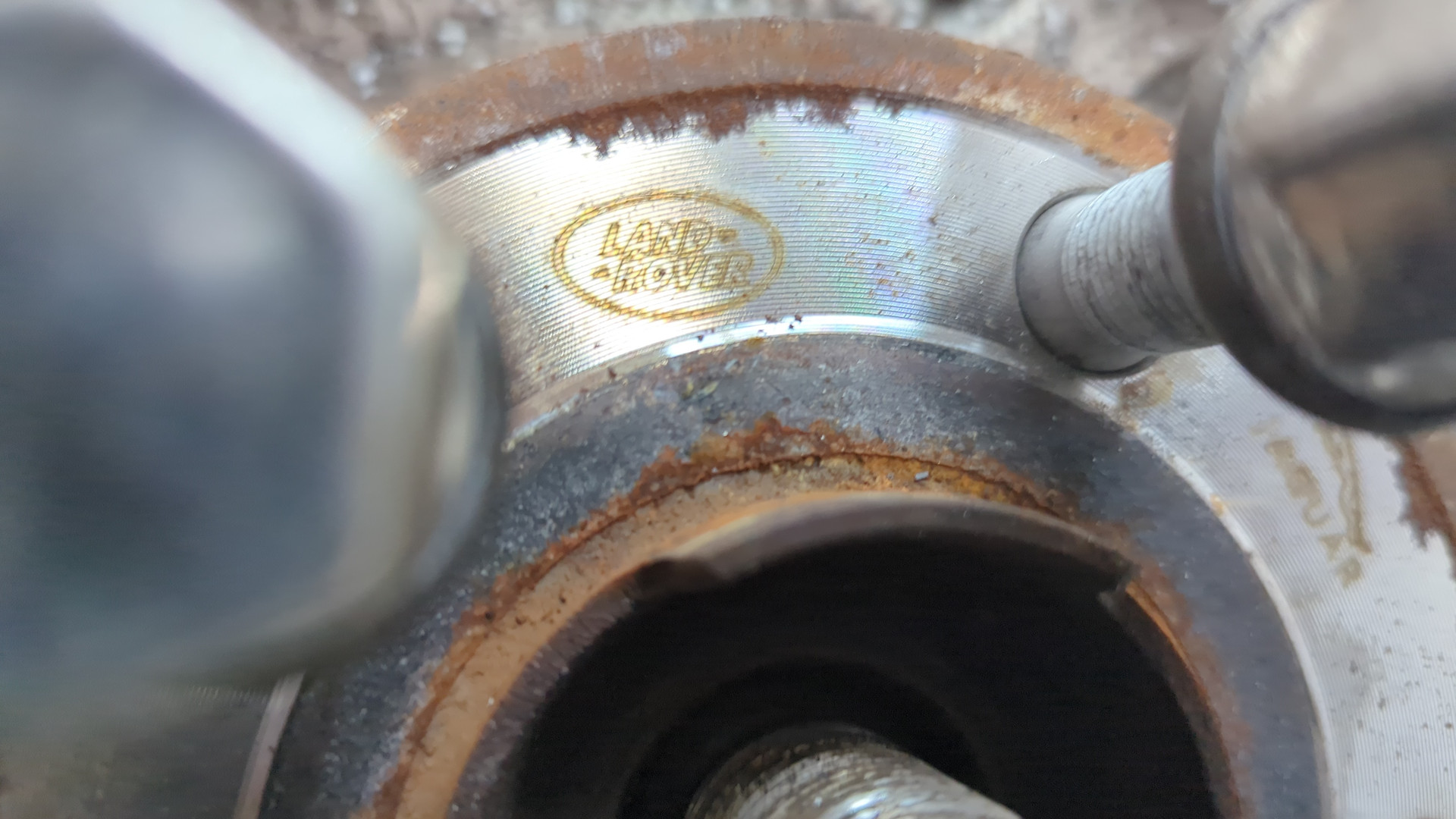 Кулак поворотный задний правый