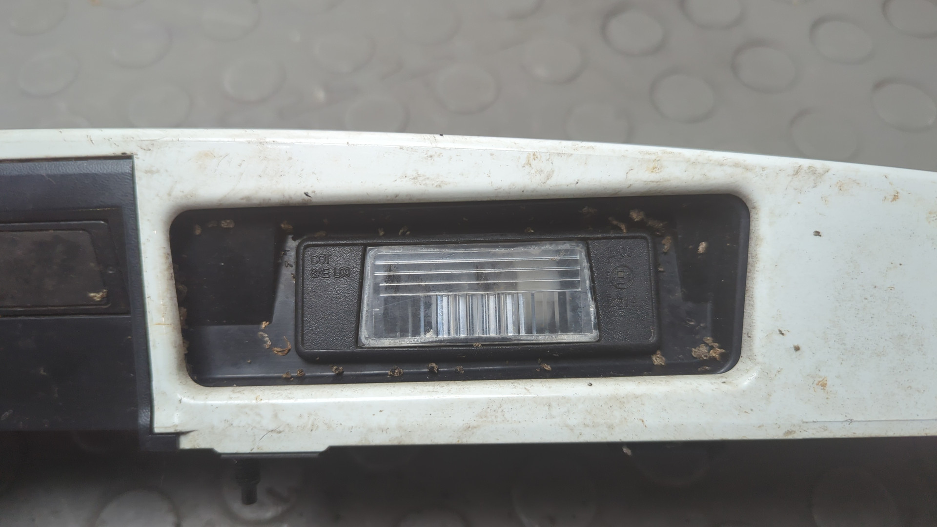 Накладка (кузов наружные)