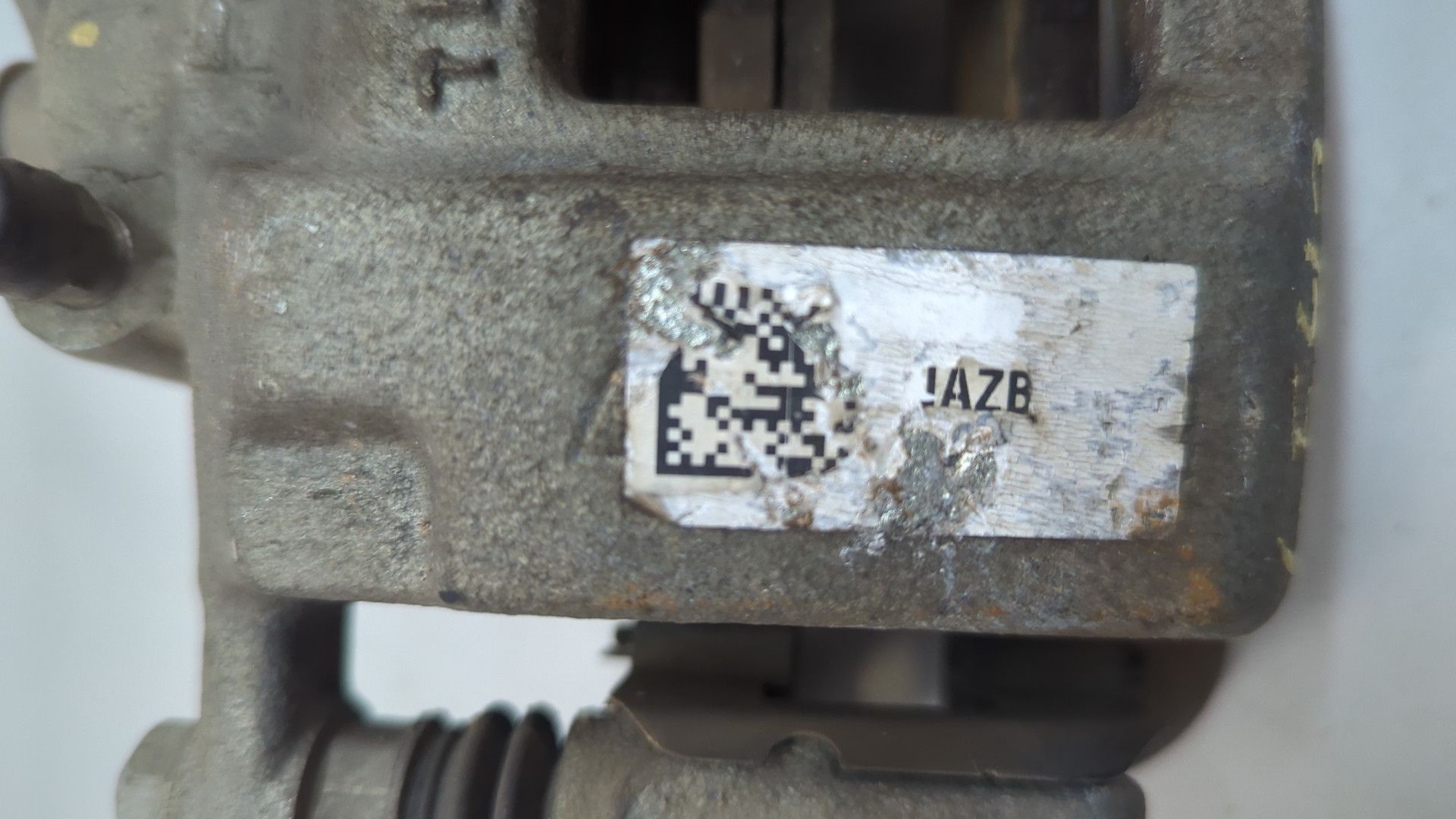 Суппорт задний правый