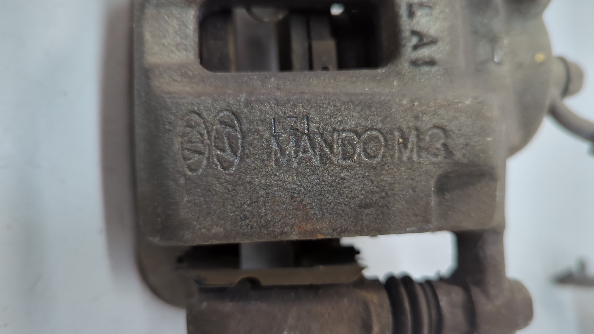 Суппорт задний правый