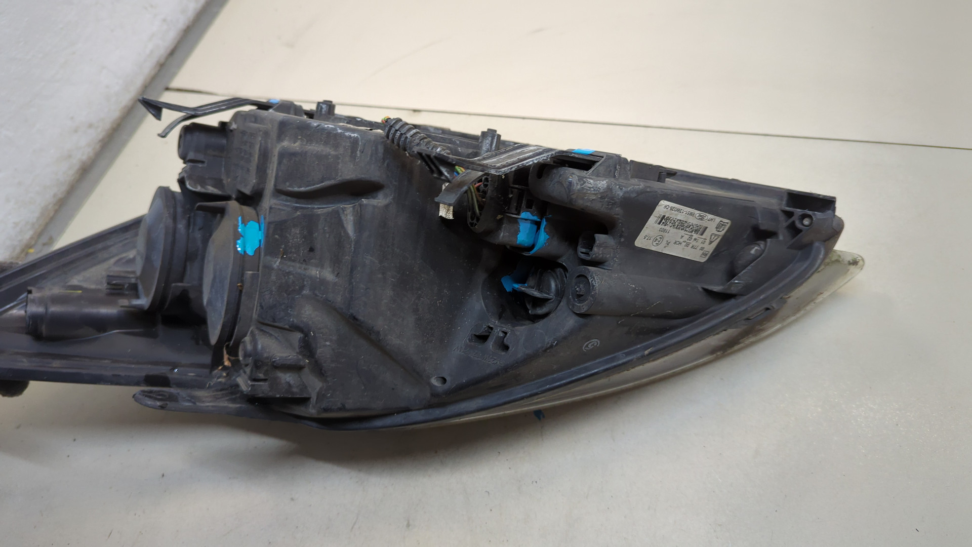 Фара правая