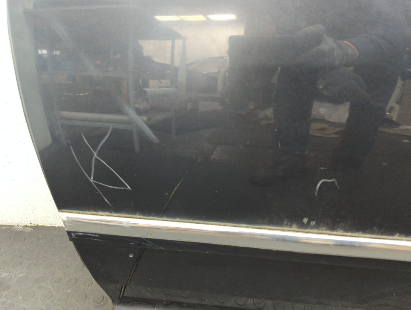 Дверь передняя левая