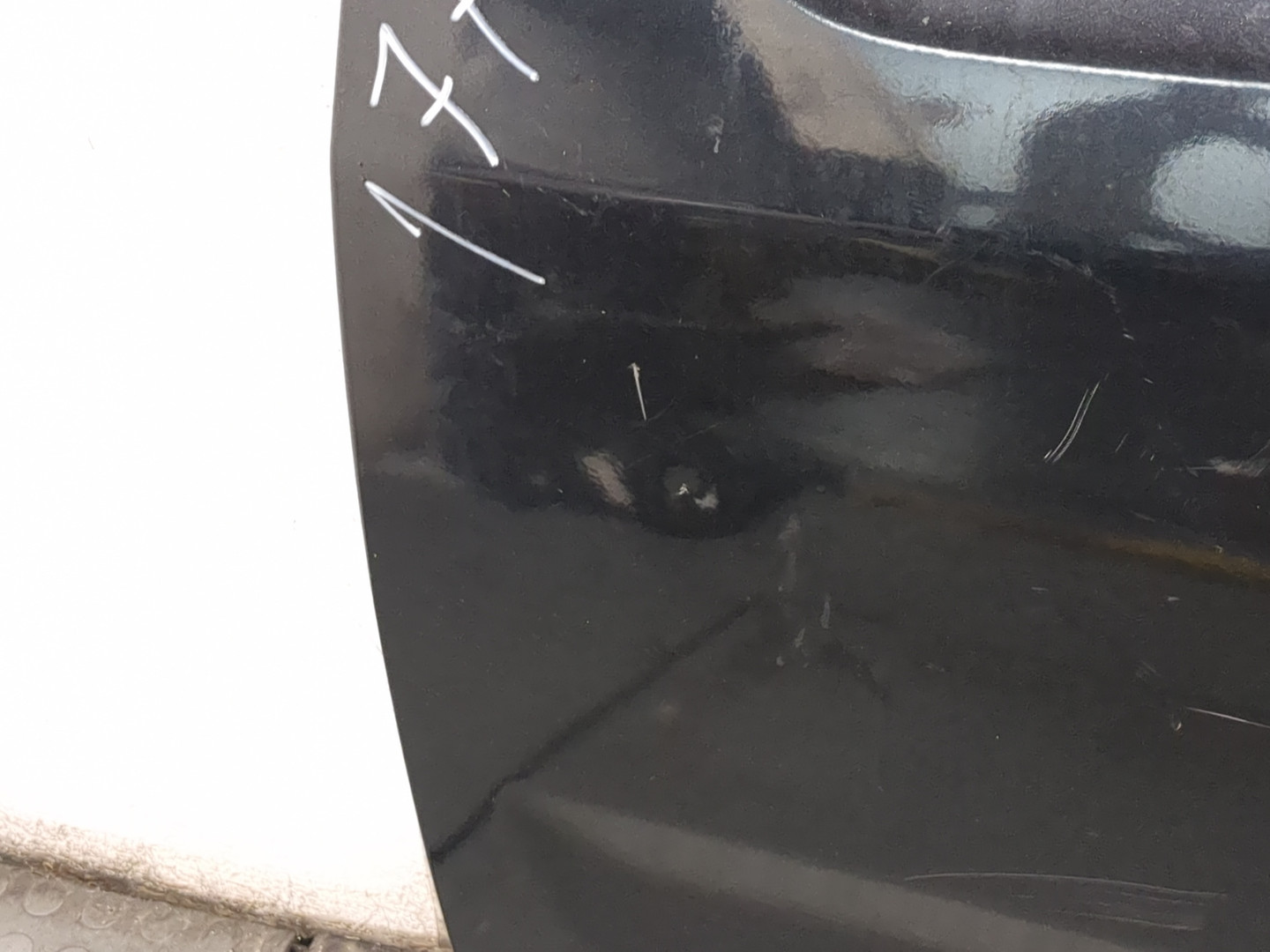 Дверь передняя левая