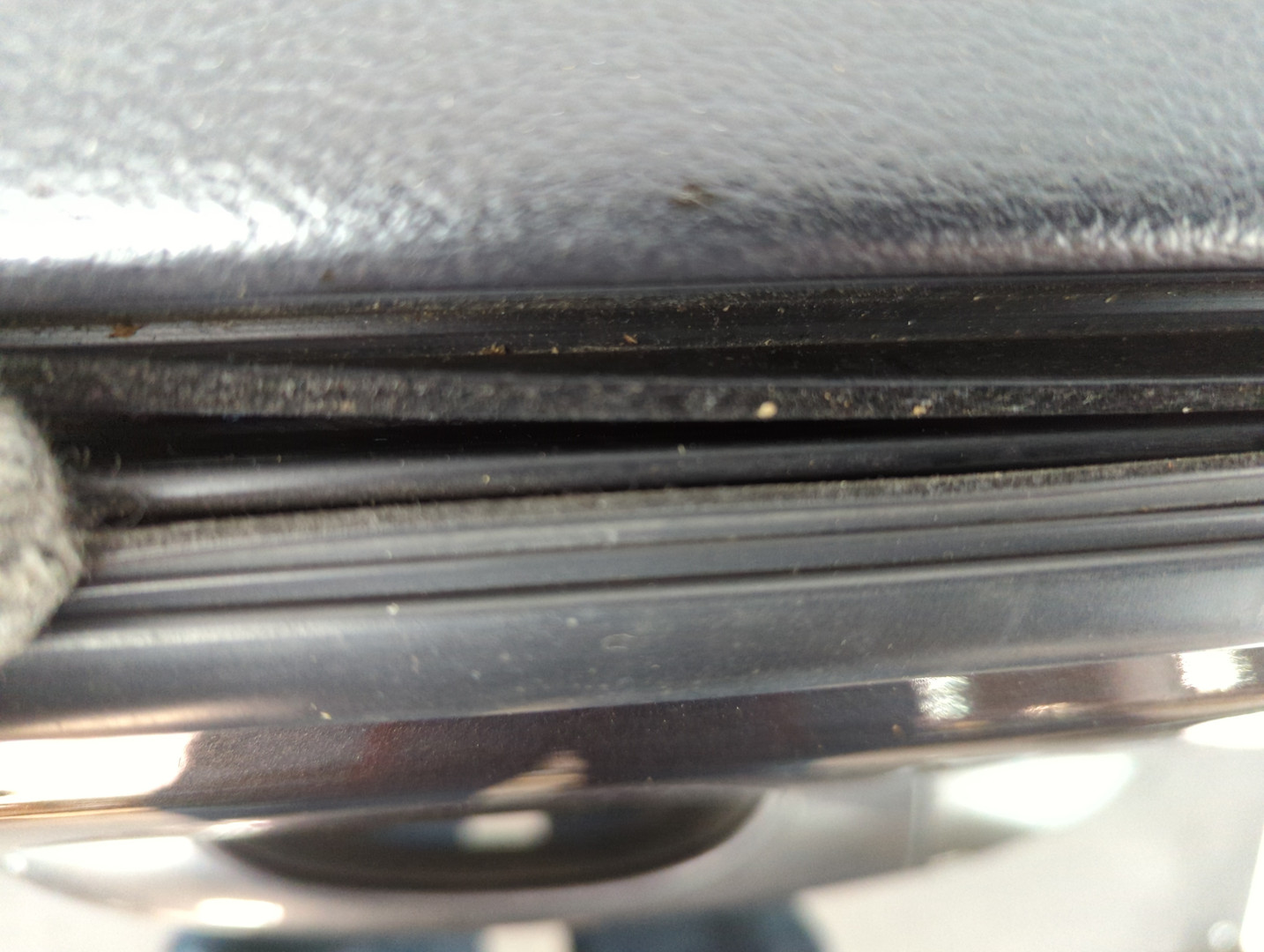 Дверь передняя левая