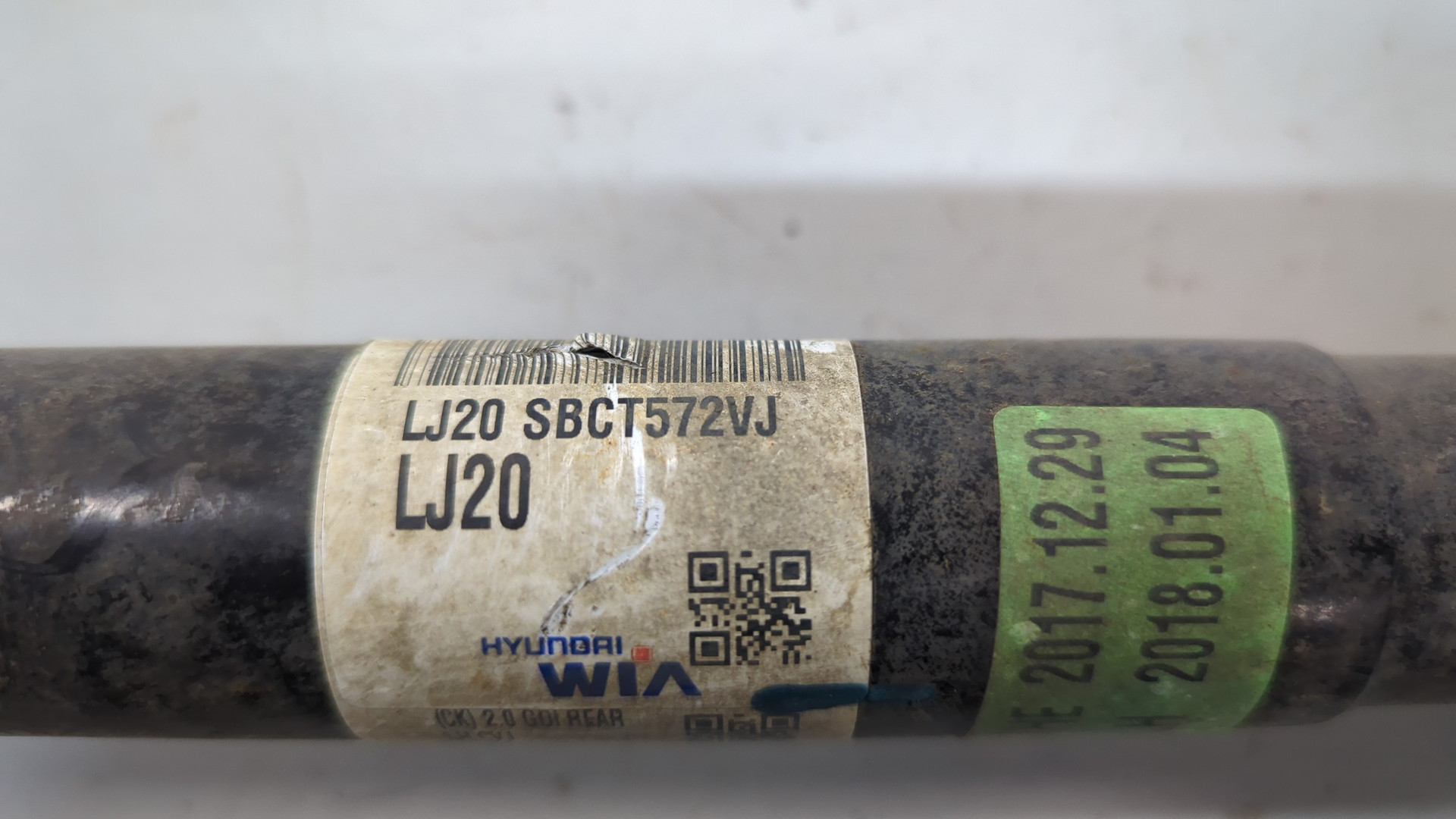 Полуось задняя левая