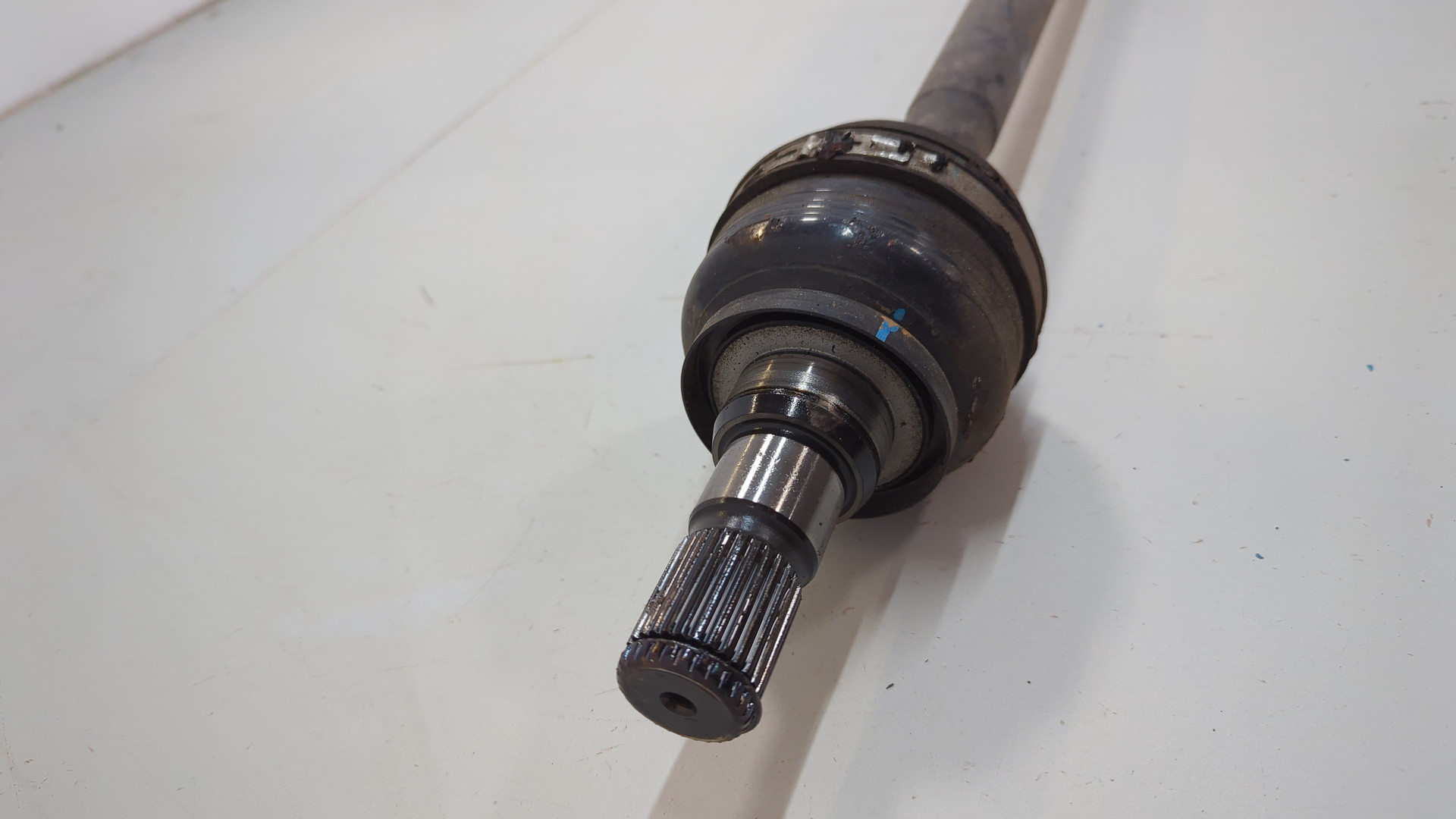 Полуось задняя правая