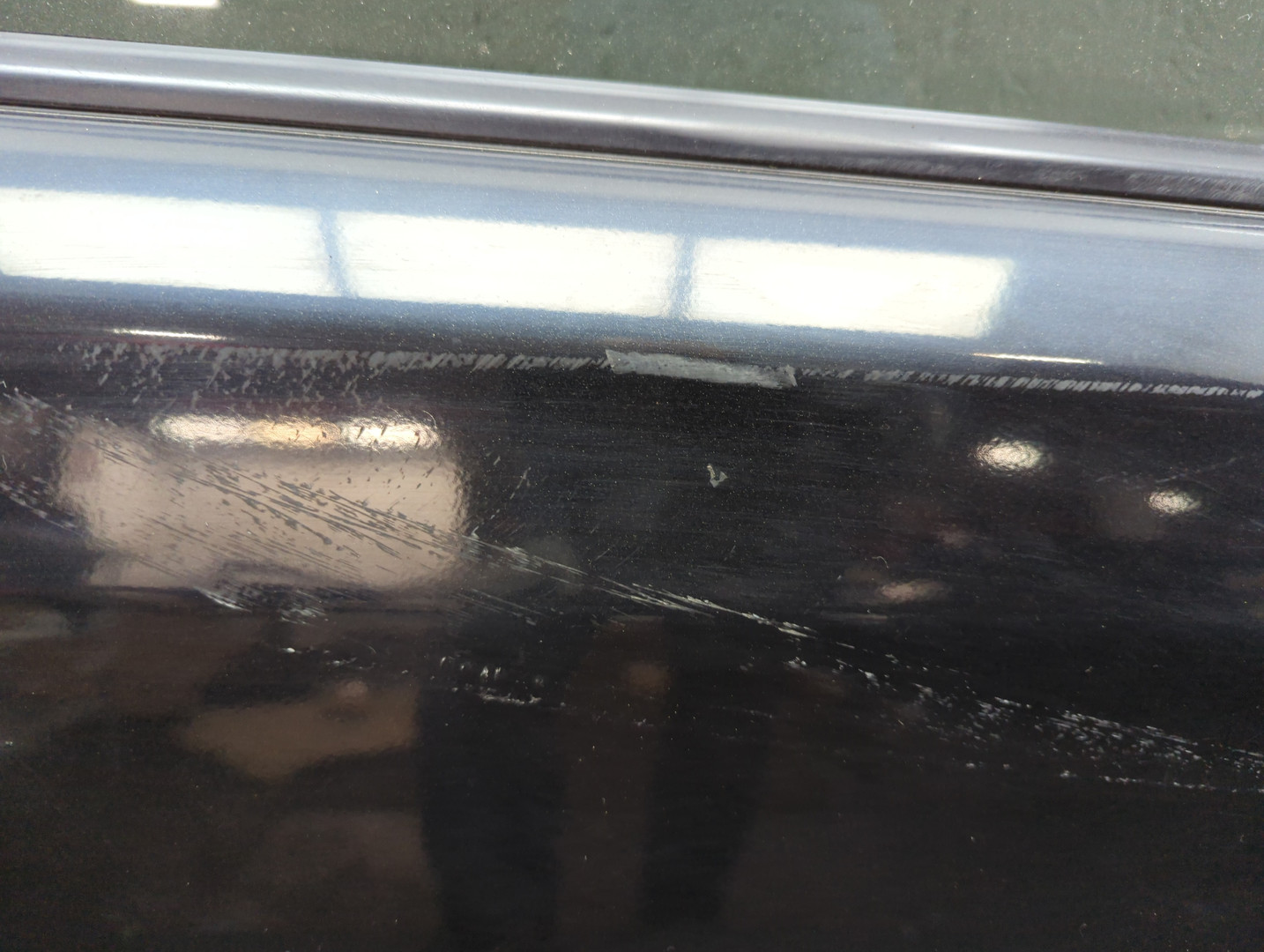 Дверь задняя правая