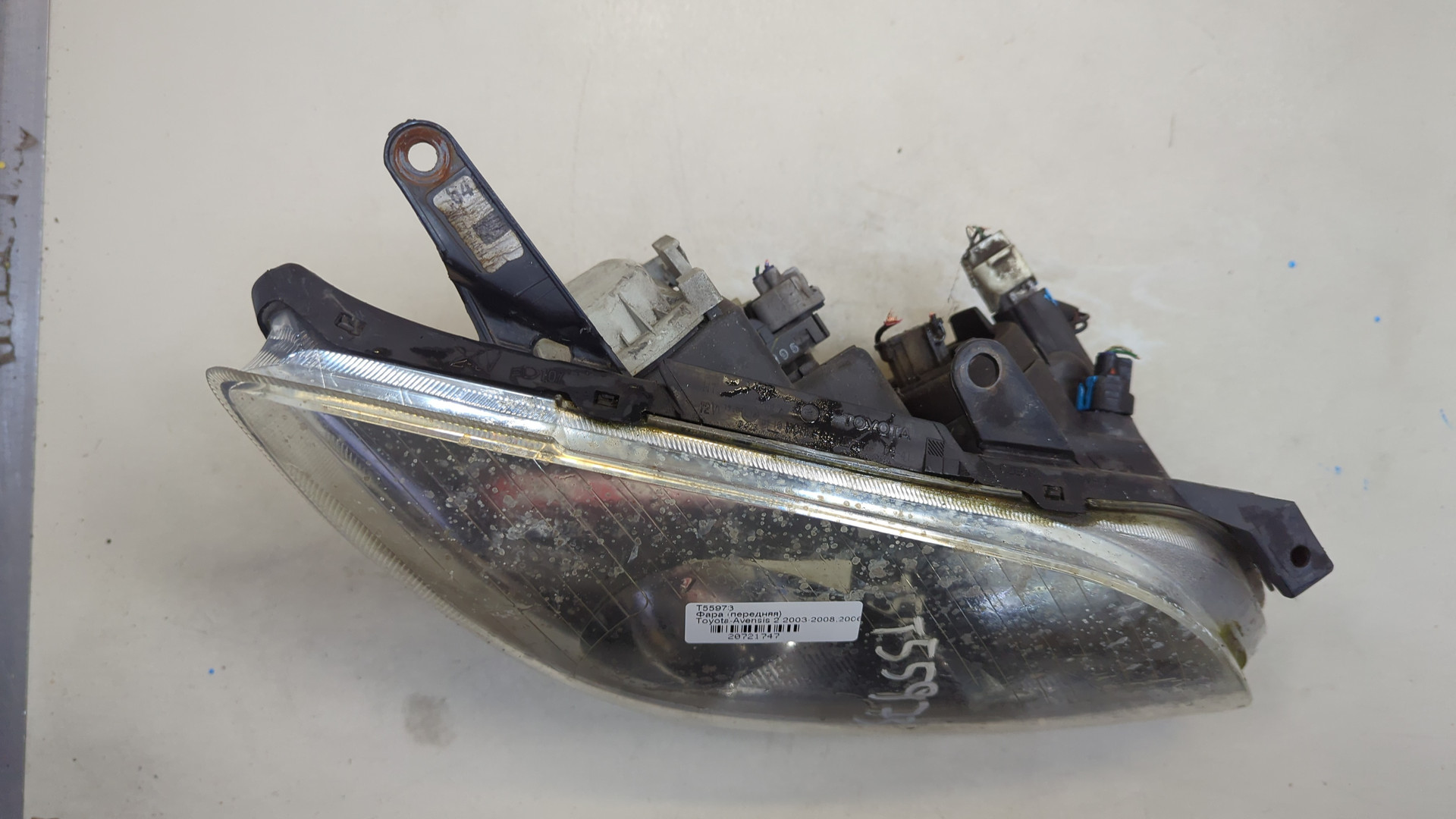 Фара правая