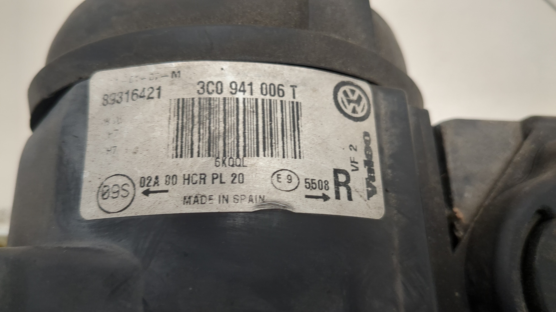 Фара правая