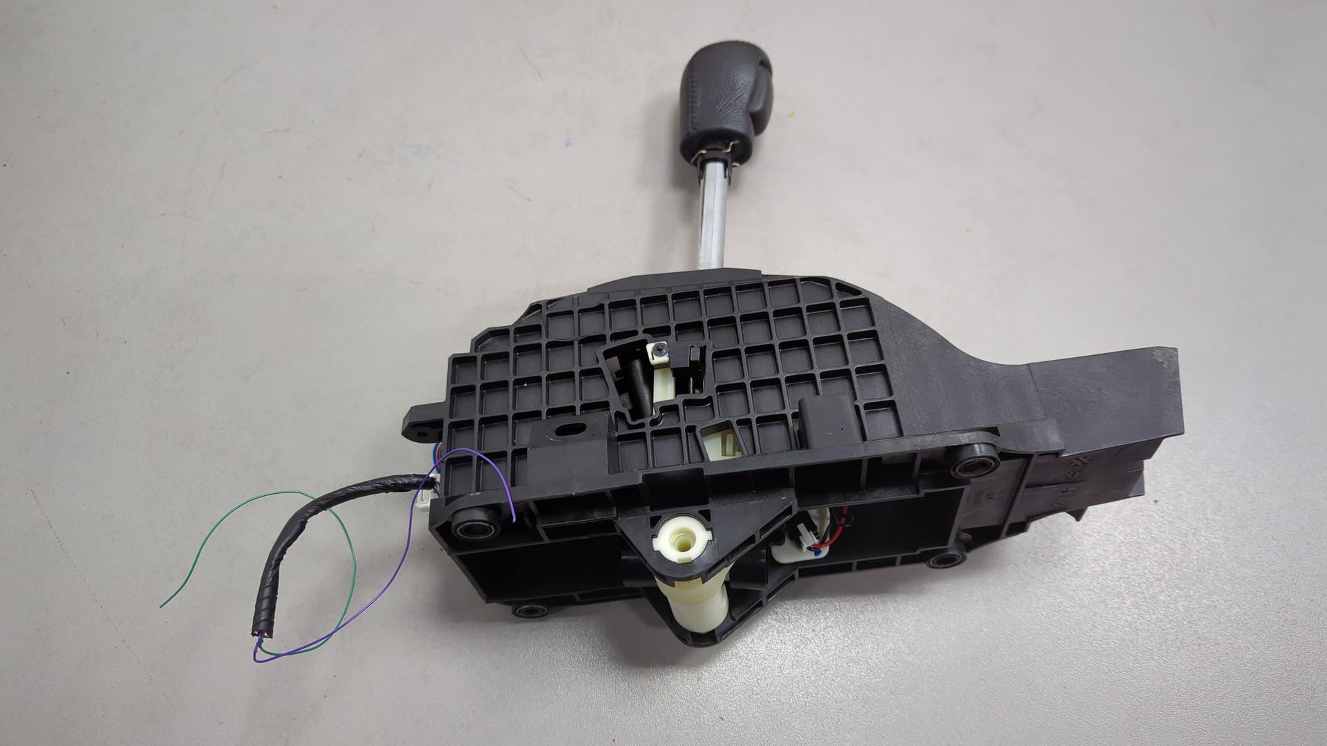 Кулиса МКПП / АКПП