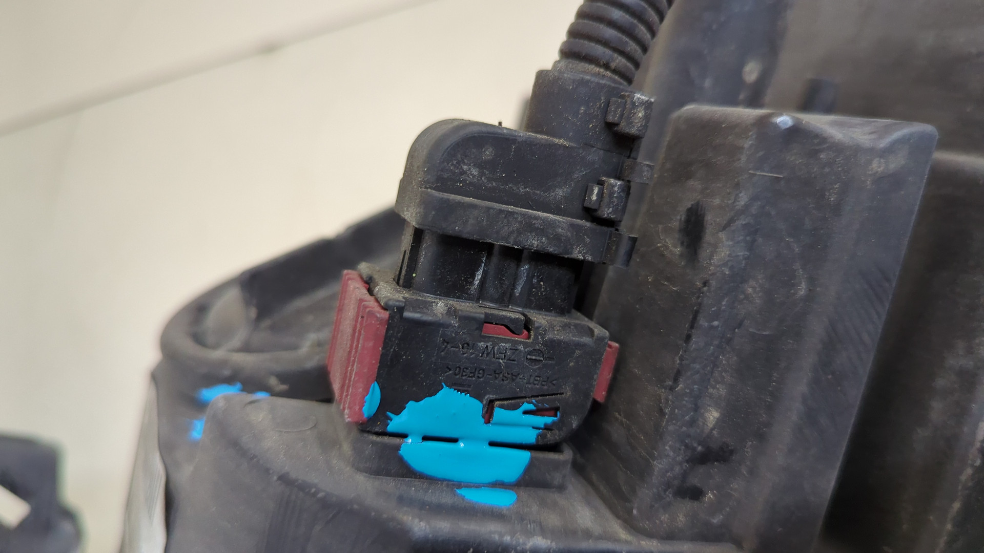 Фара правая