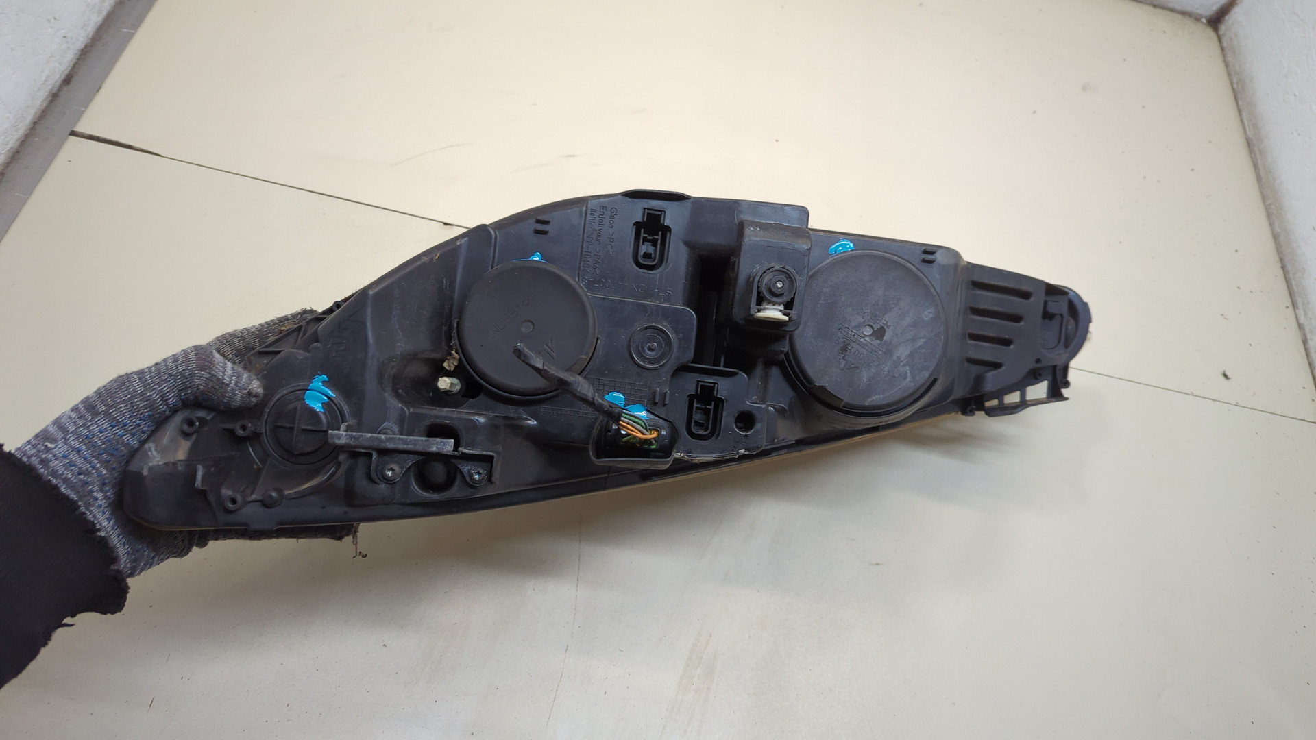 Фара правая