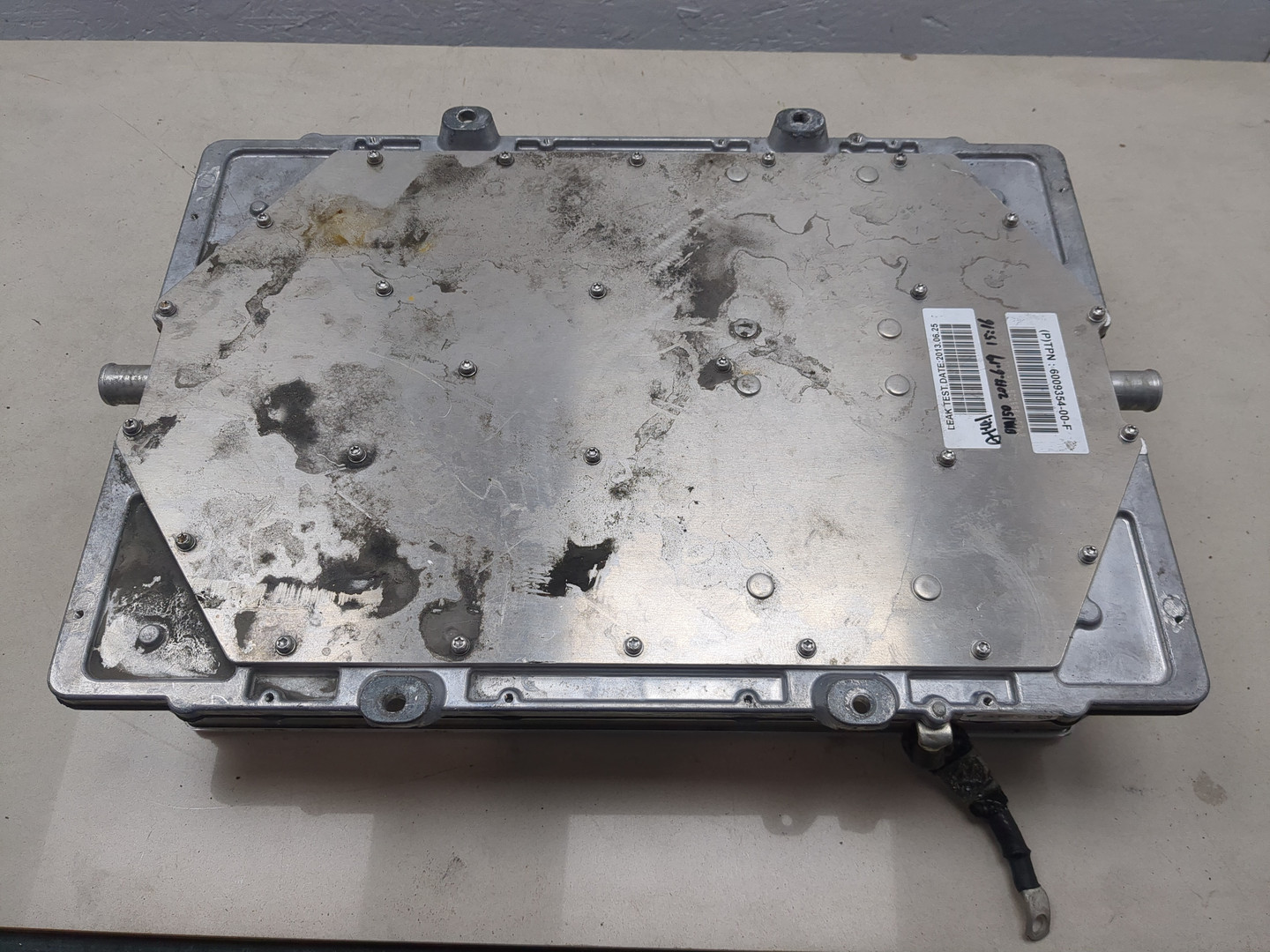 Преобразователь напряжения (адаптер)