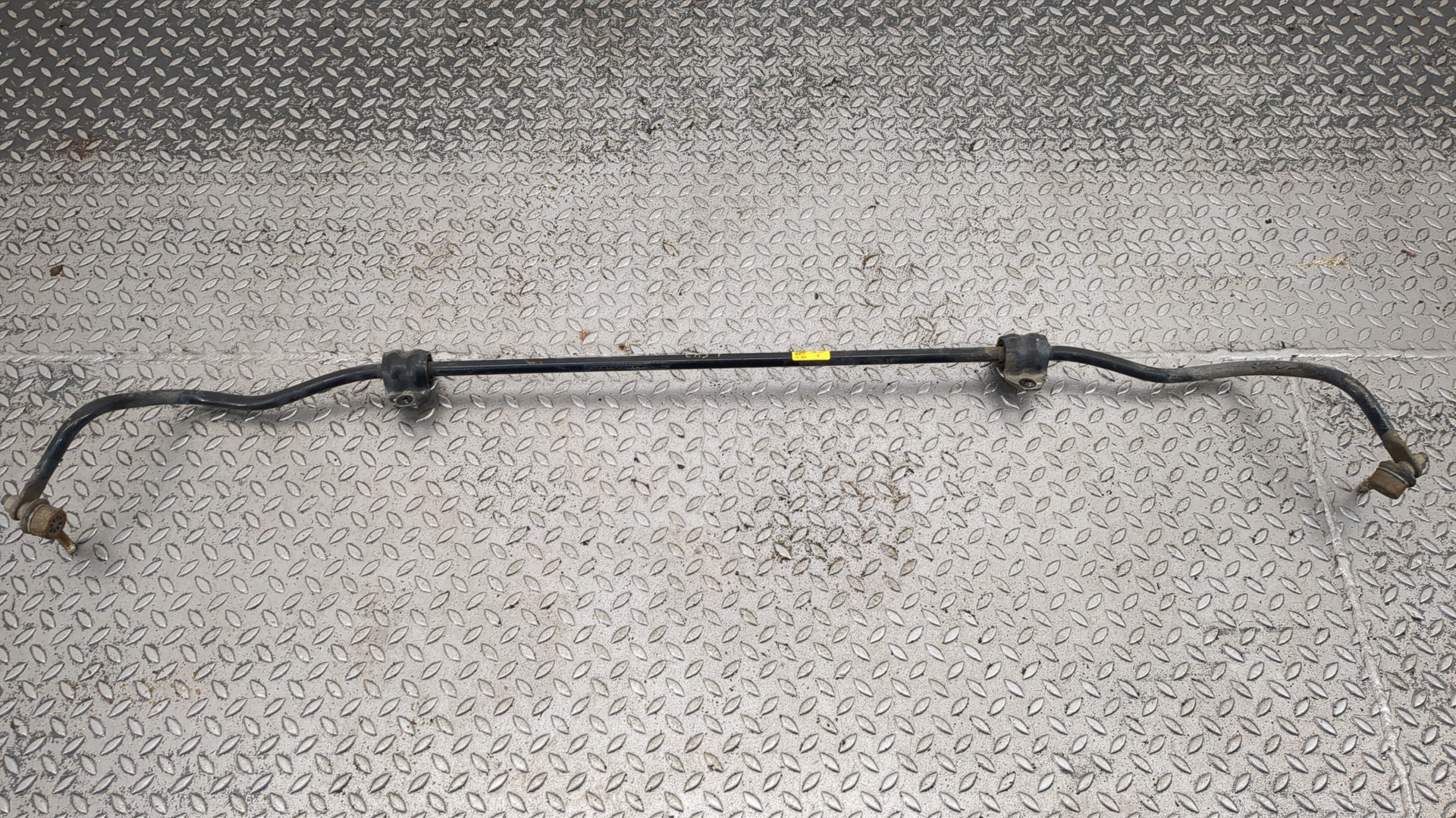 Стабилизатор задний