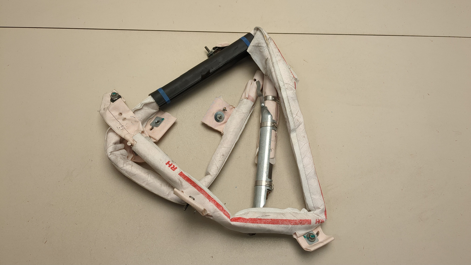 Подушка безопасности боковая (шторка)