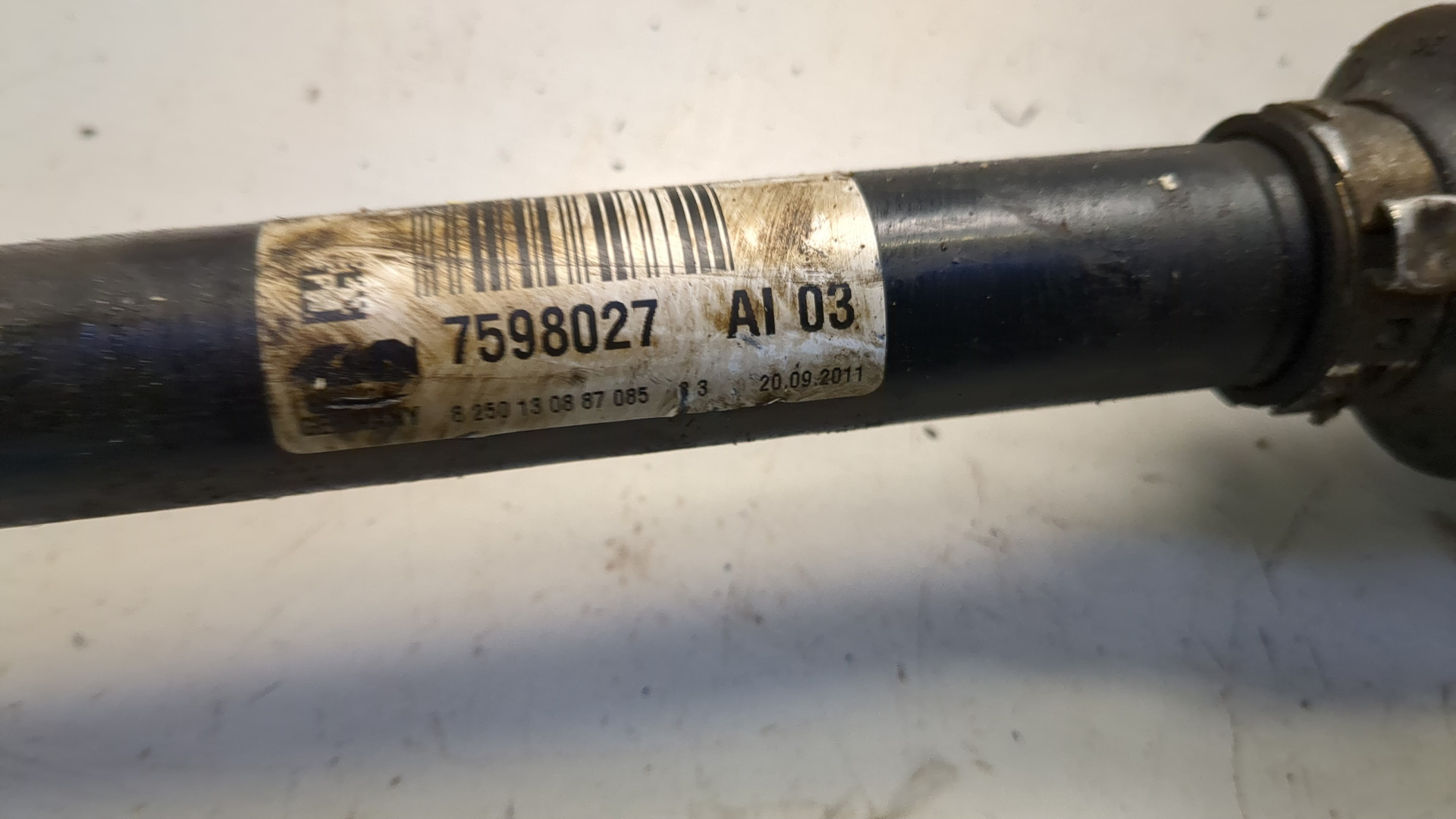 Полуось передняя левая