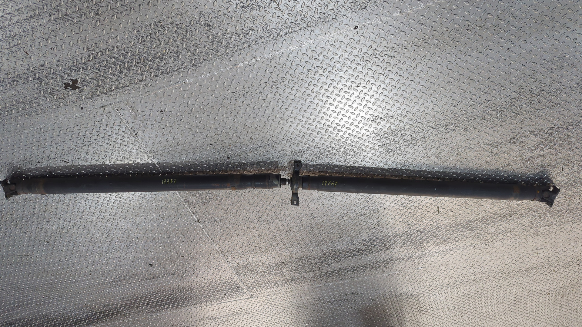 Вал карданный задний