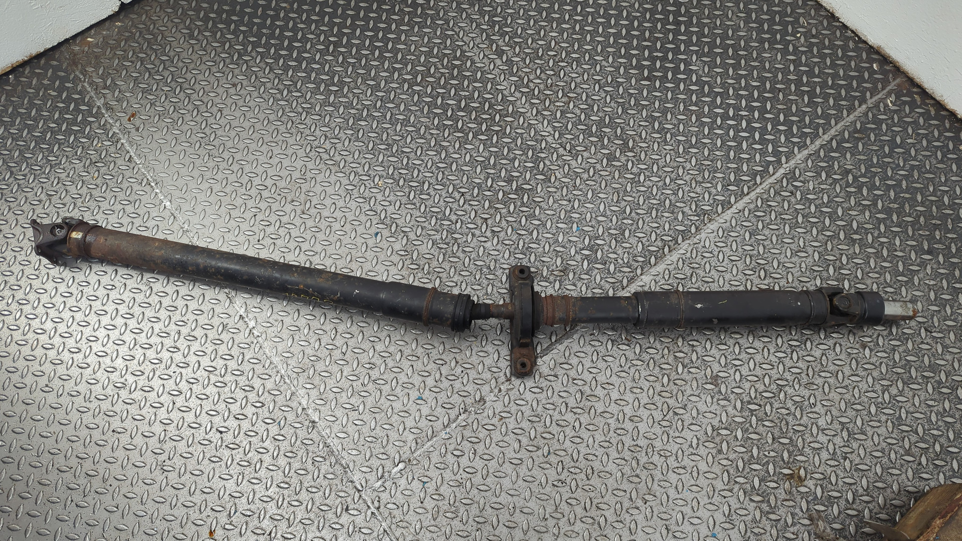 Вал карданный задний