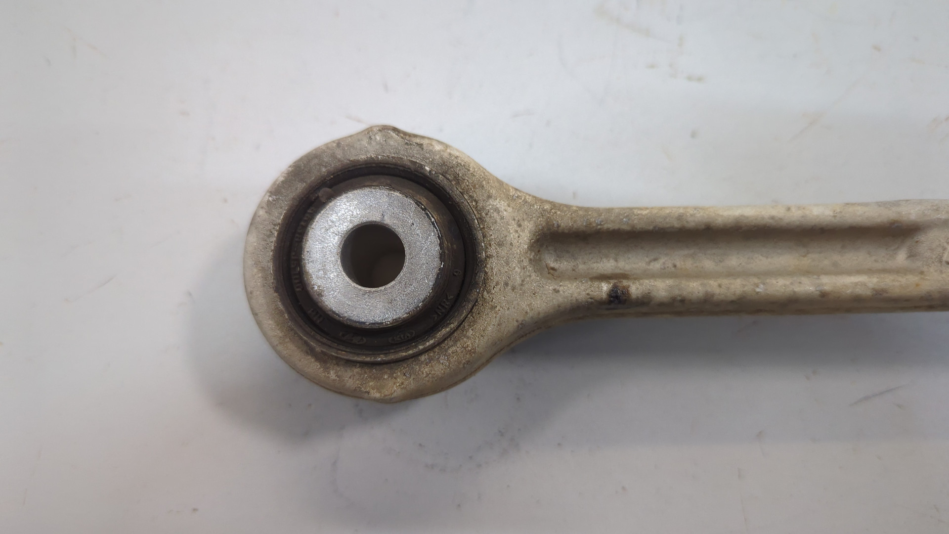 Рычаг задний